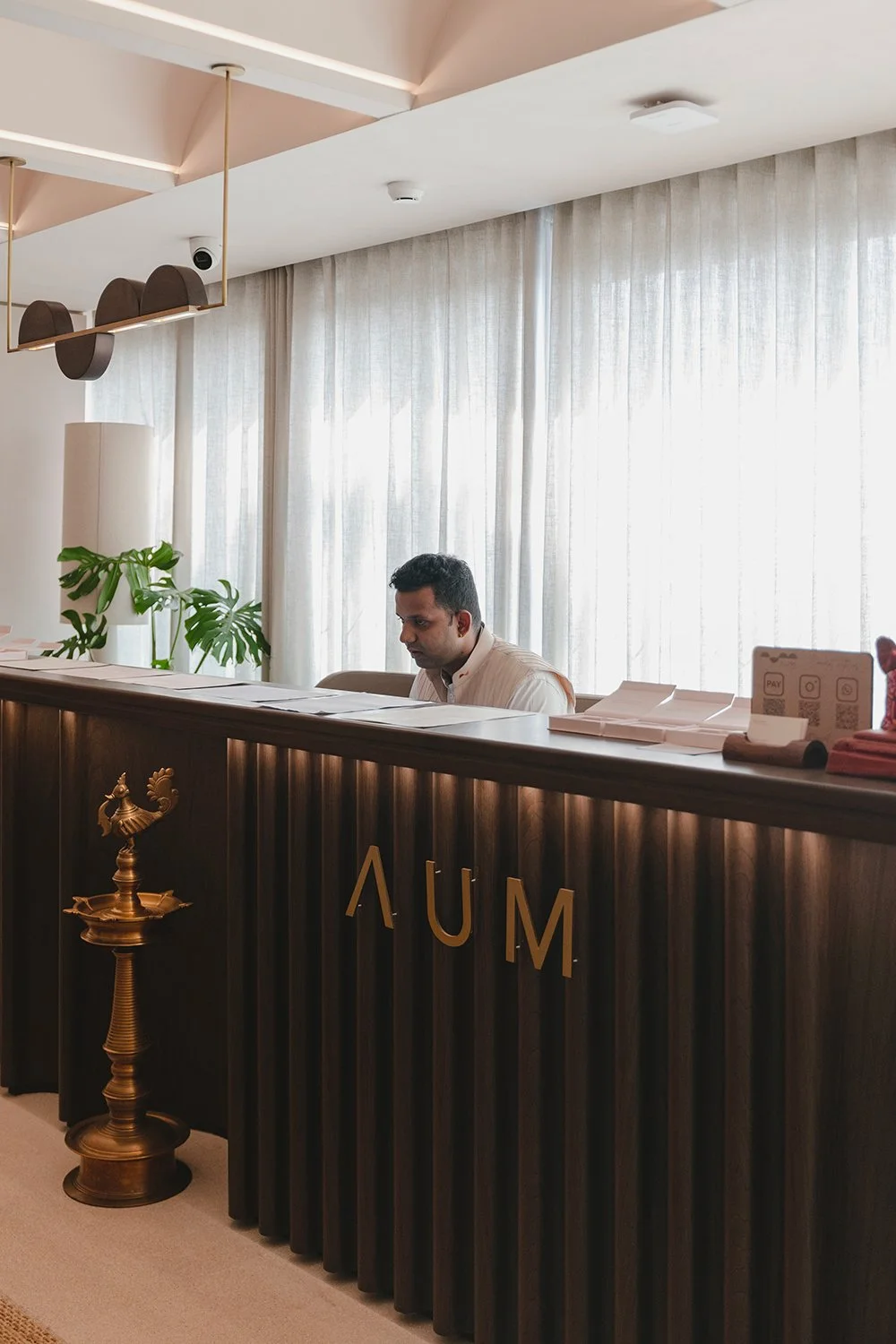 AUM Life, Mumbai