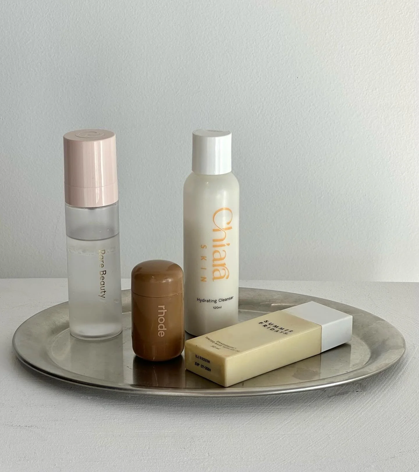 Glowing skin served daily 🍦

The Chiara Skin Hydrating Cleanser is the perfect first step - it is gently cleansing and hydrating to prep your skin for everything that follows. 

#hydratingskincare #chiaraskin #skincare #skincarenatural #australiansk