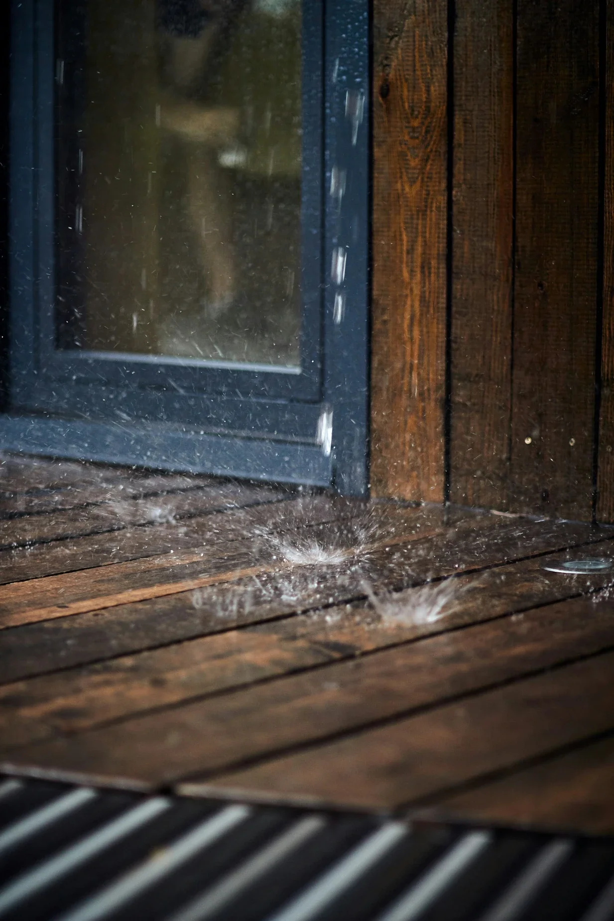 The Homeowner Guide to Dealing with Sudden Water Damage