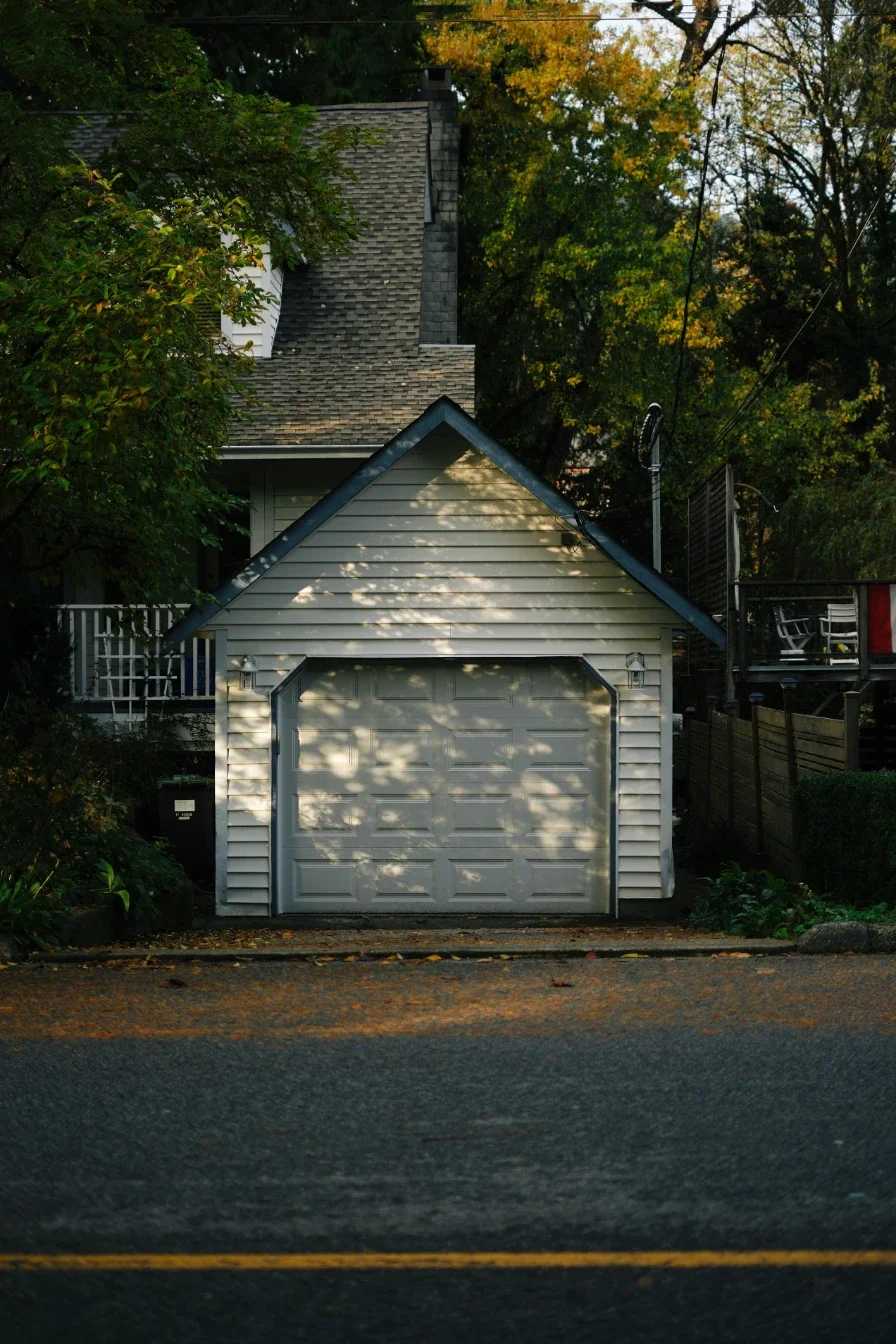 How to Prepare Your Garage Door for Indiana Winters