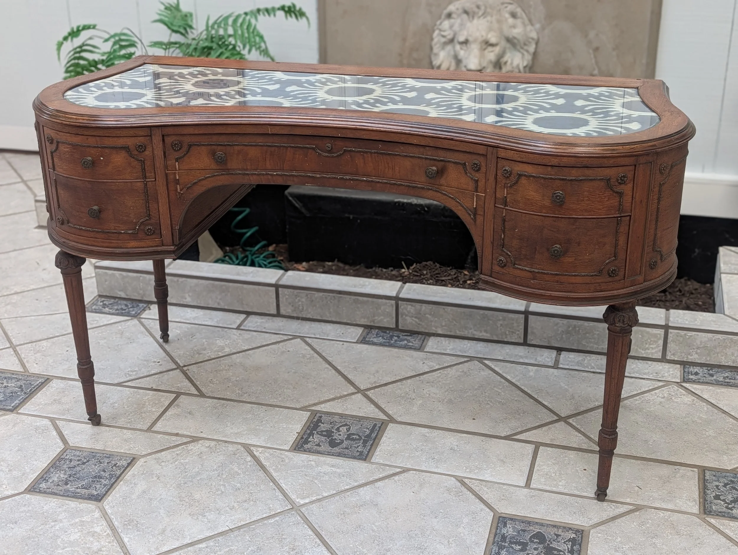 Sleeping beauty: Awakening my great grandmother’s Victorian dressing table