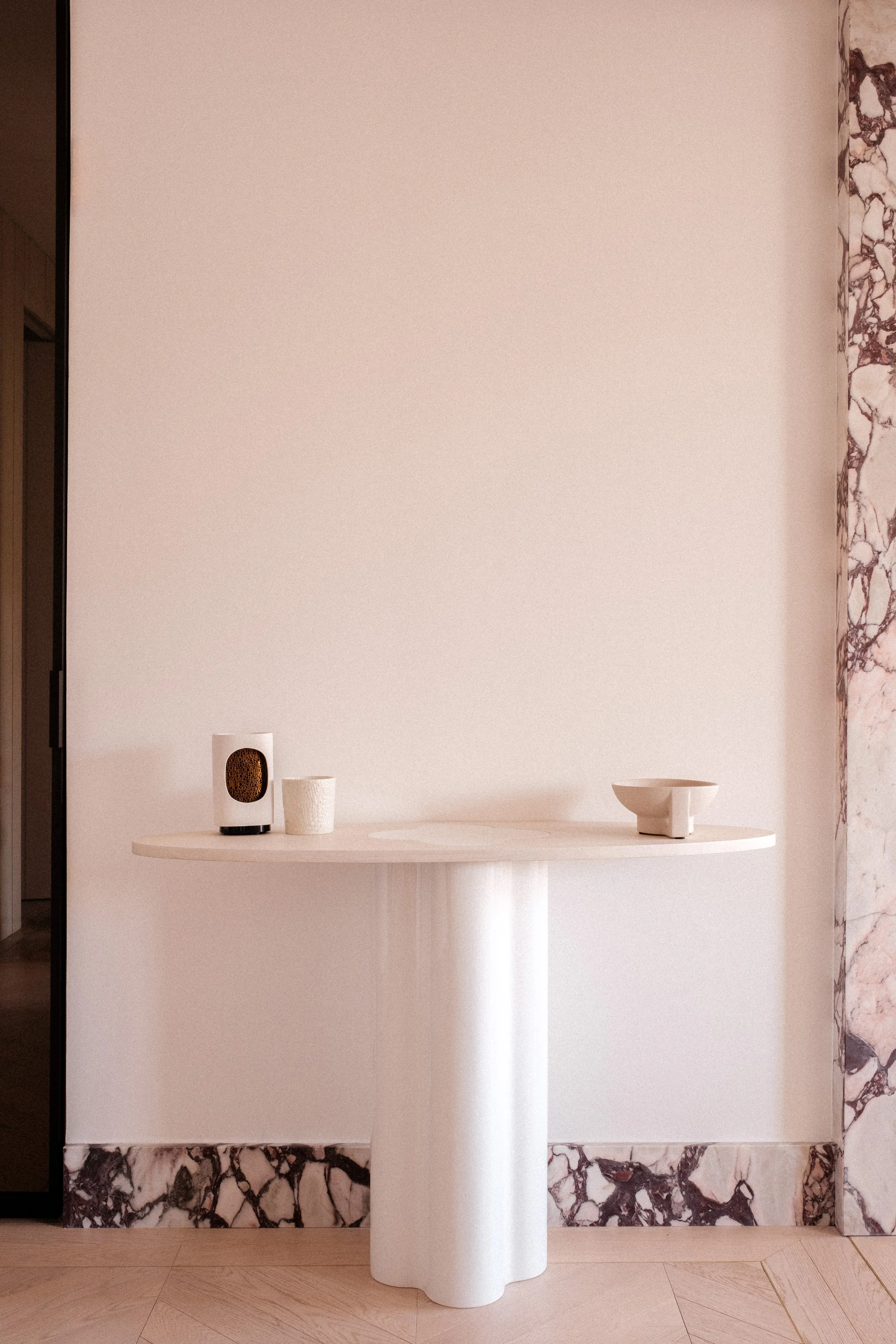 Console Flora ajourée