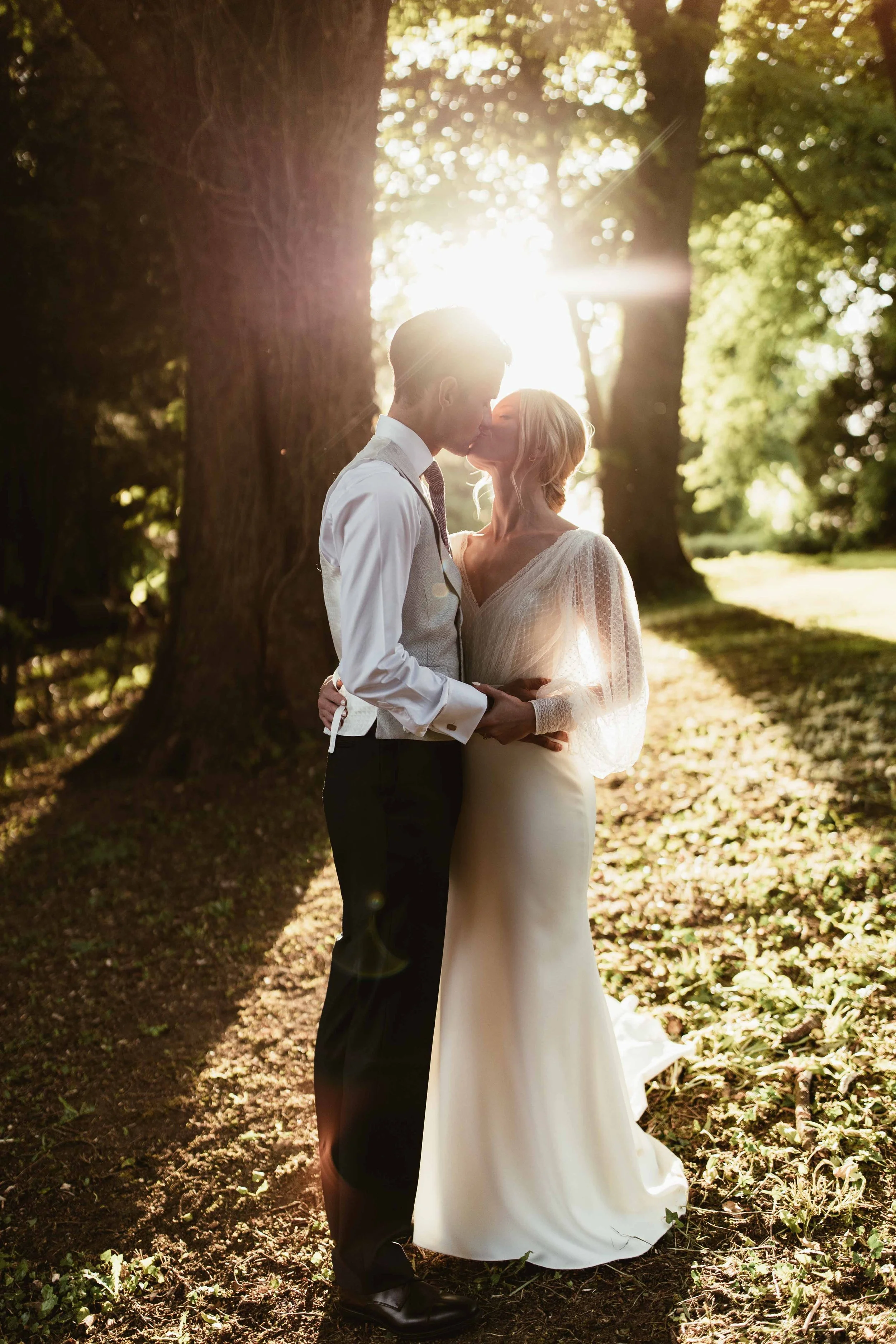 Katrina and Pete. Photo MaryAnne Weddings (10).jpg