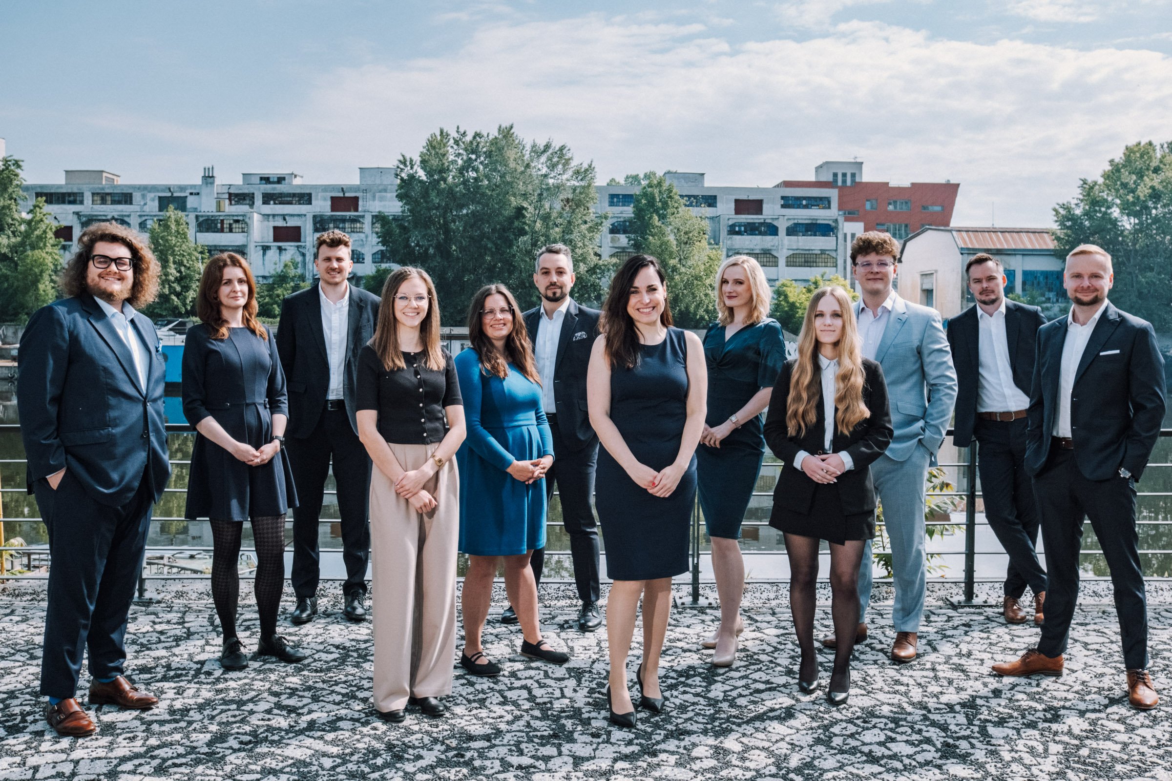 Týmové firemní foto - fotograf business portrétů Praha.