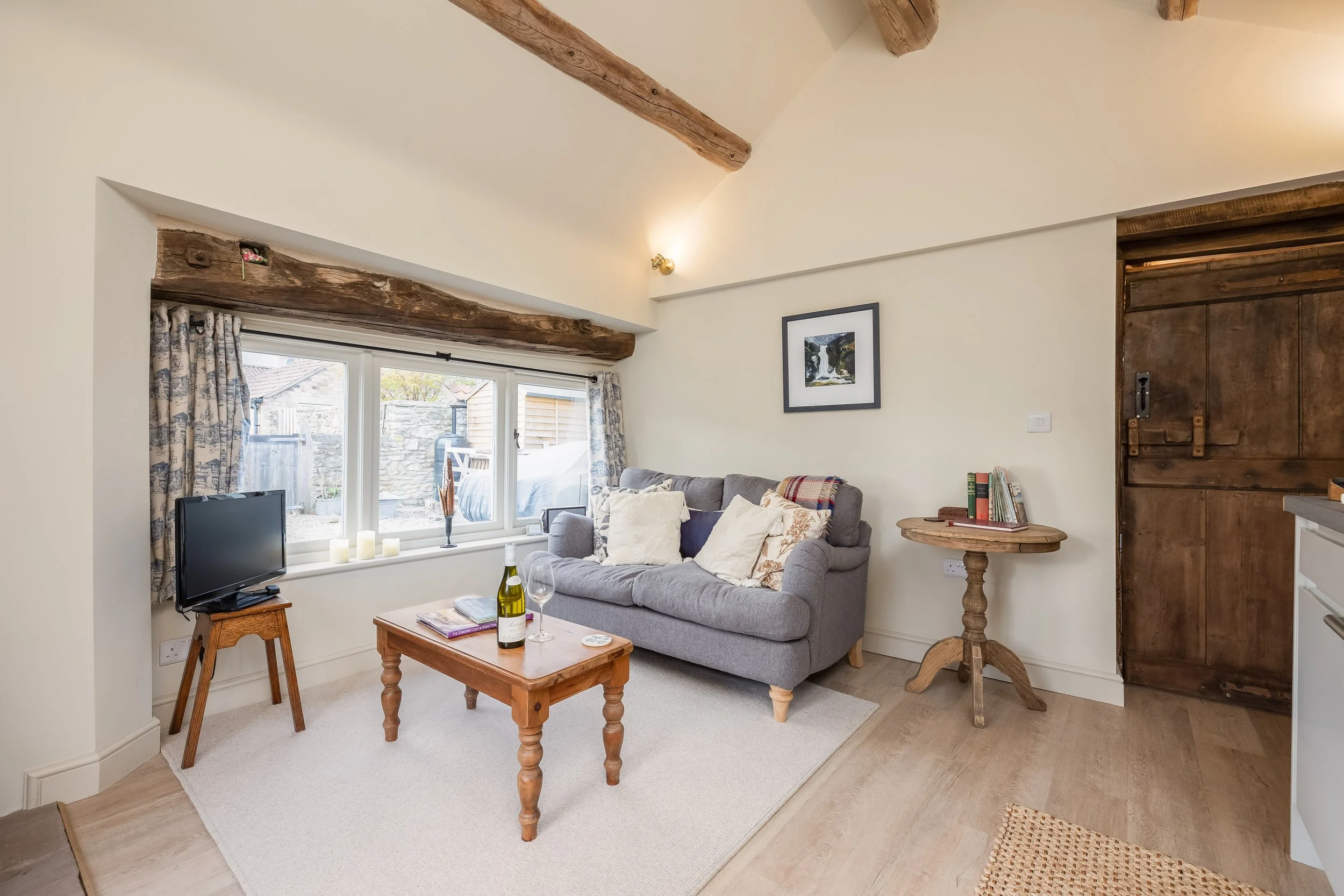 Little Barn Living Room-6.jpg