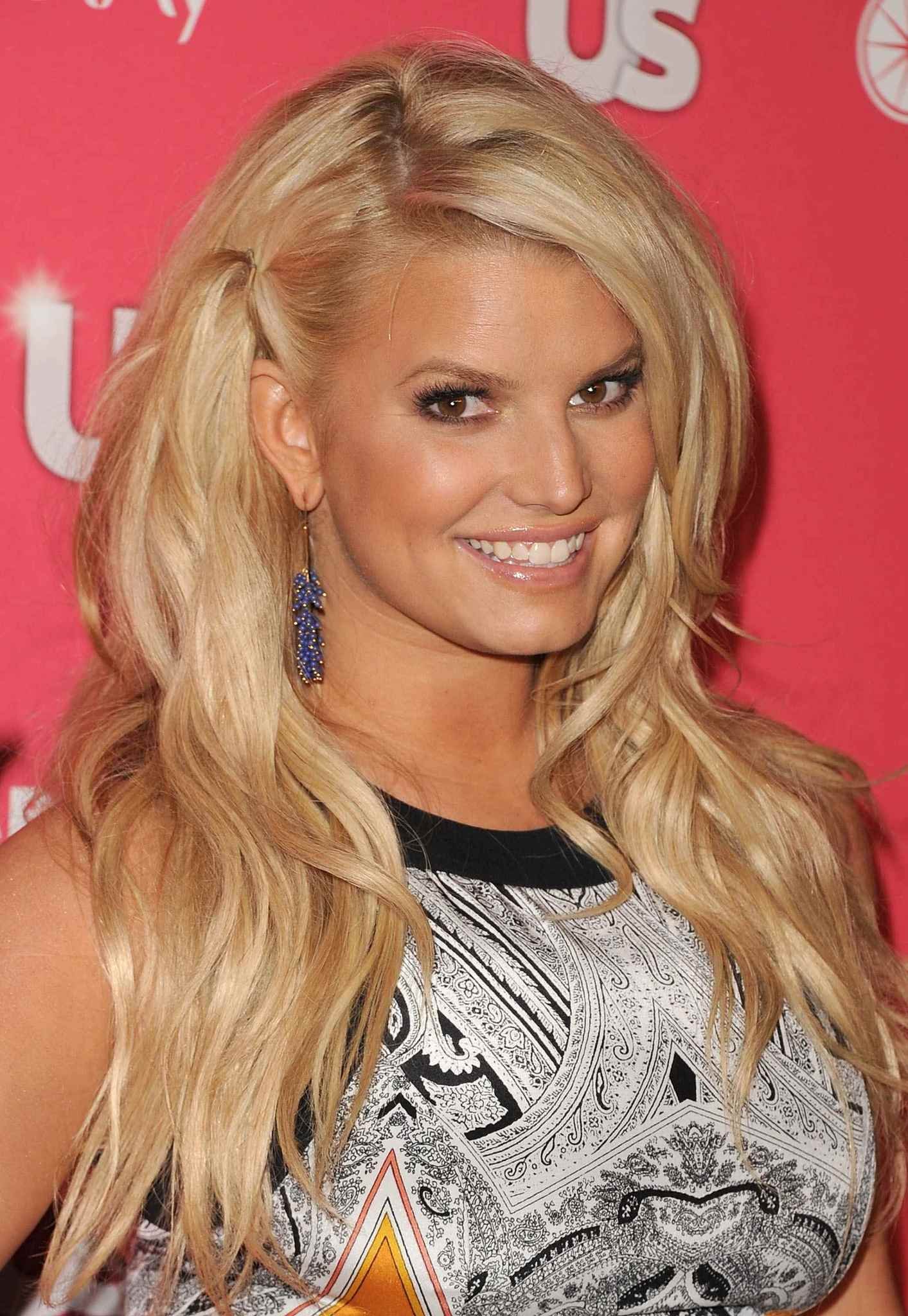Jessica Simpson @jessicasimpson 4M Followers