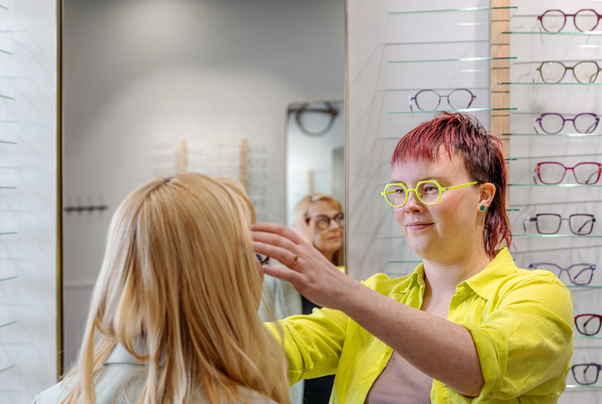 Nakokeskus-Kokkola-Asiakaspalvelu-StudioEmmiHyyppa-LuovaTilaCompany-25.jpg