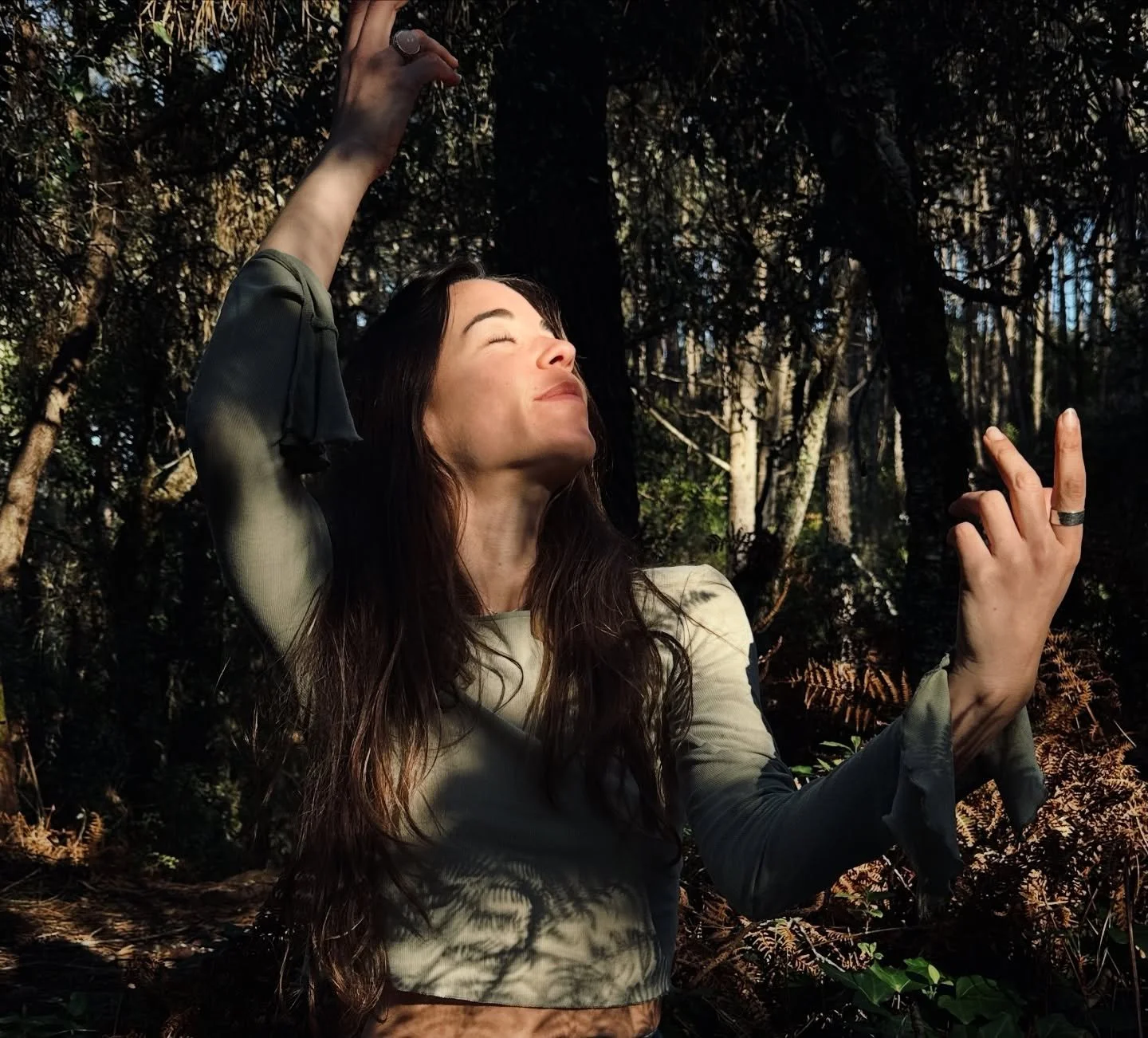 The light is here,  Can you see it?

The earth is waking up,  Can&rsquo;t you feel it?

The skies are telling stories, 
Can&rsquo;t you hear them?

Flowers are coming out,  Can&rsquo;t you smell them?

Life wants to dance with you. Can&rsquo;t you le