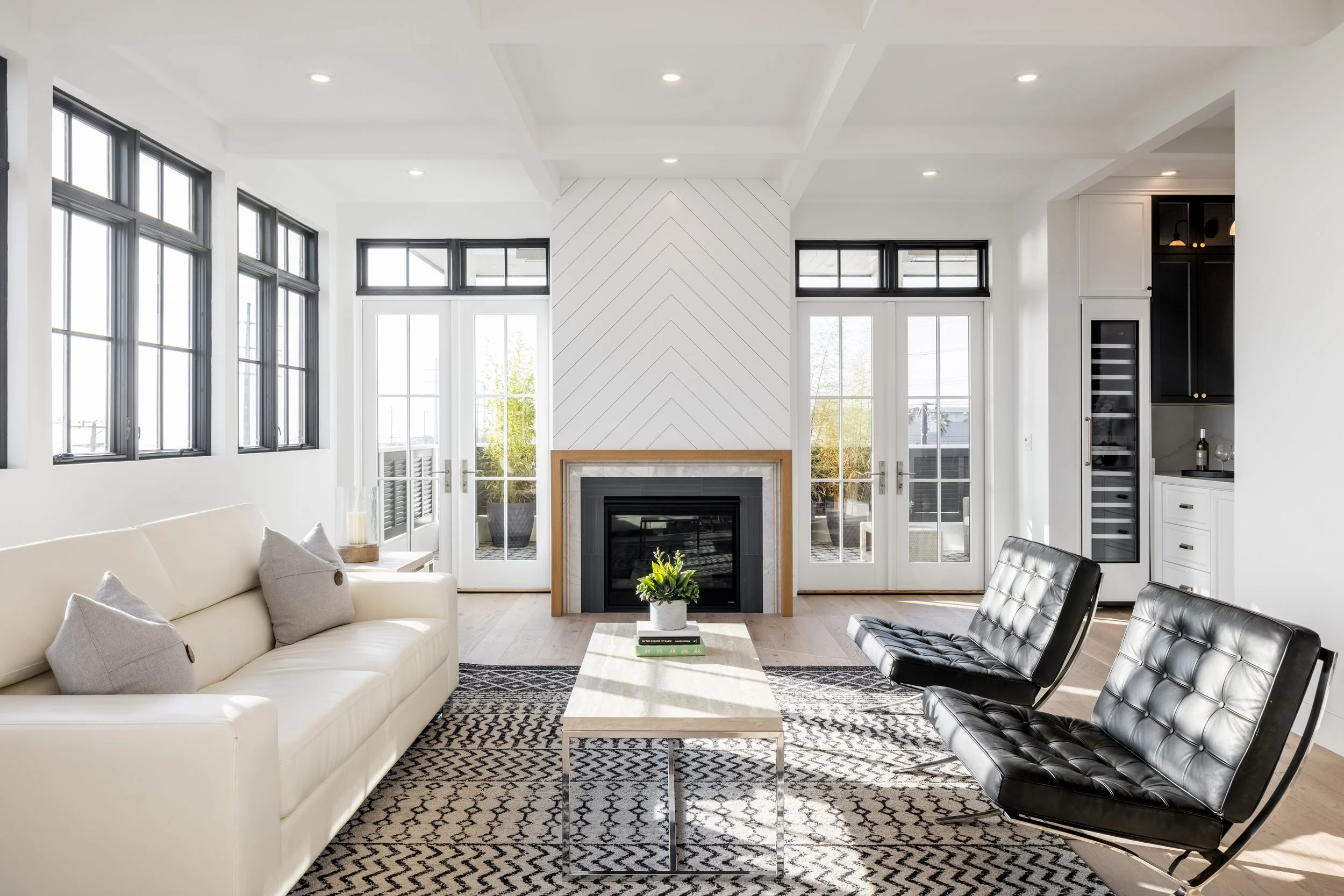 Pella windows in McGregor Texas professionally installed by Belle - a name that is trusted in Waco for over 20 years. 