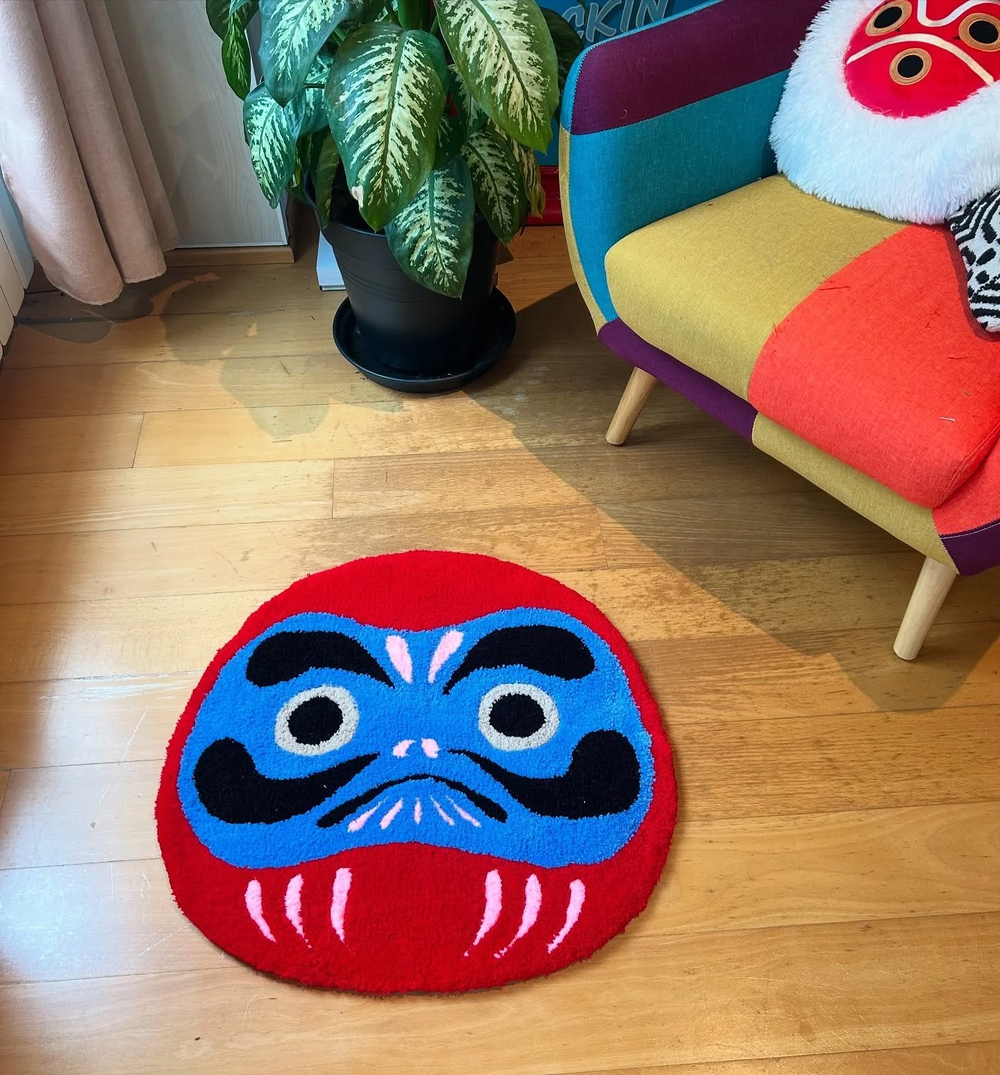 DARUMA 
&bull;
&bull;
#tapis#rug#artist#artfrance#franceartist#nevers#handmade#faitmain
