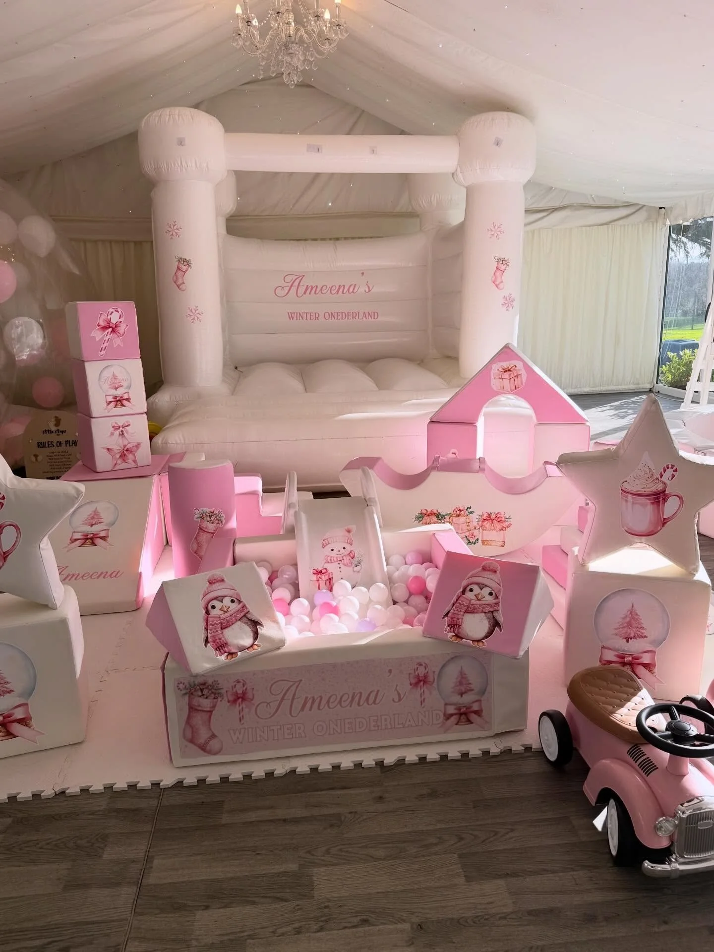 💕🤍L U X U R Y | P A C K A G E 🤍💕
:
You Can add the Ballon decor for an extra WOWWW! ASK FOR MORE DETAILS 
:
:
&bull;BACKDROPS ARE AVAILABLE 
&bull;ADULT  CHAIRS, LINEN,  EVENTS ORGANISING IS AVAILABLE NOW!!!
&bull;ASK FOR KIDS TABLES, CHAIRS AND 