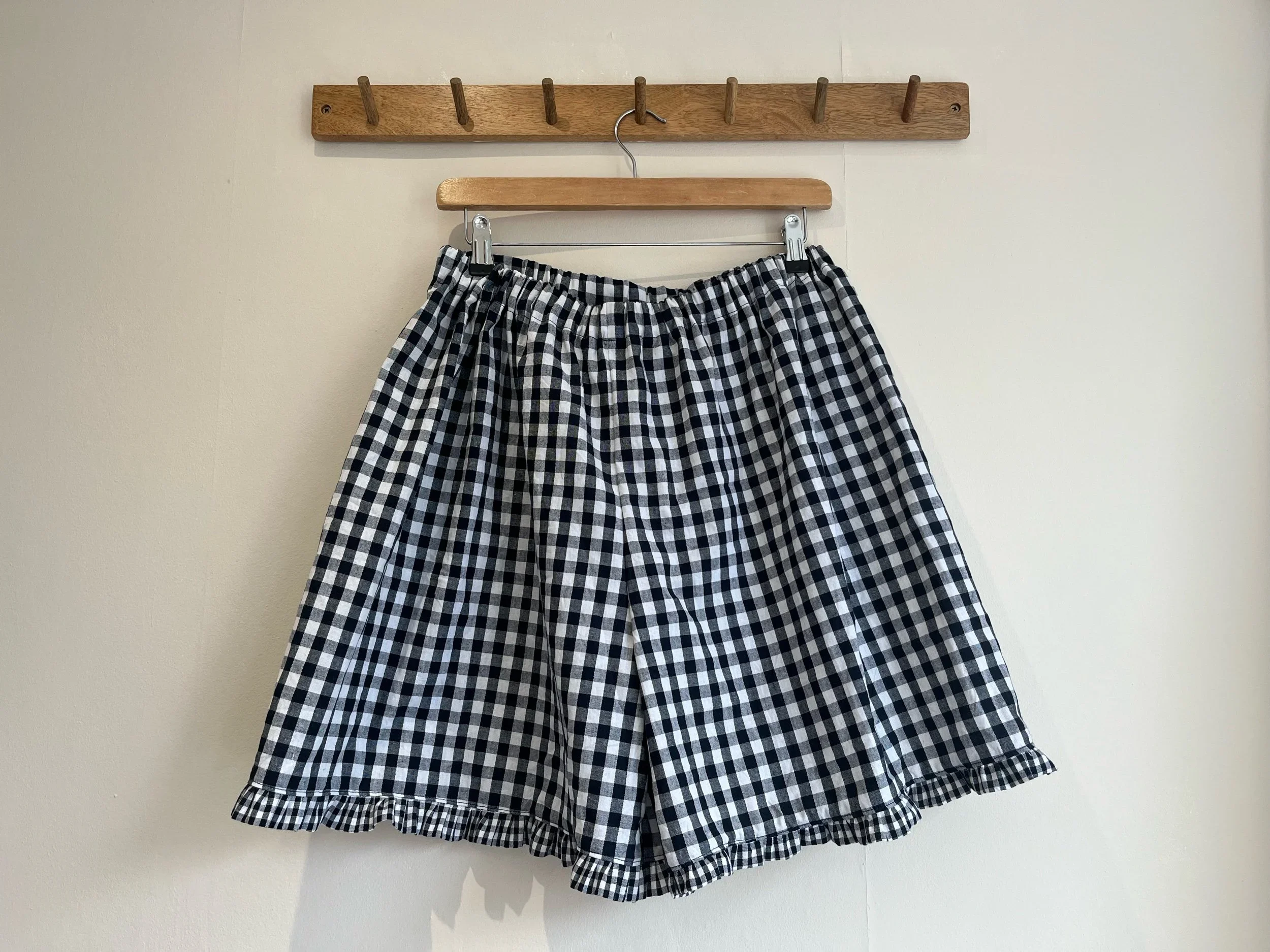 Gg-Navy-Penny-Shorts.webp