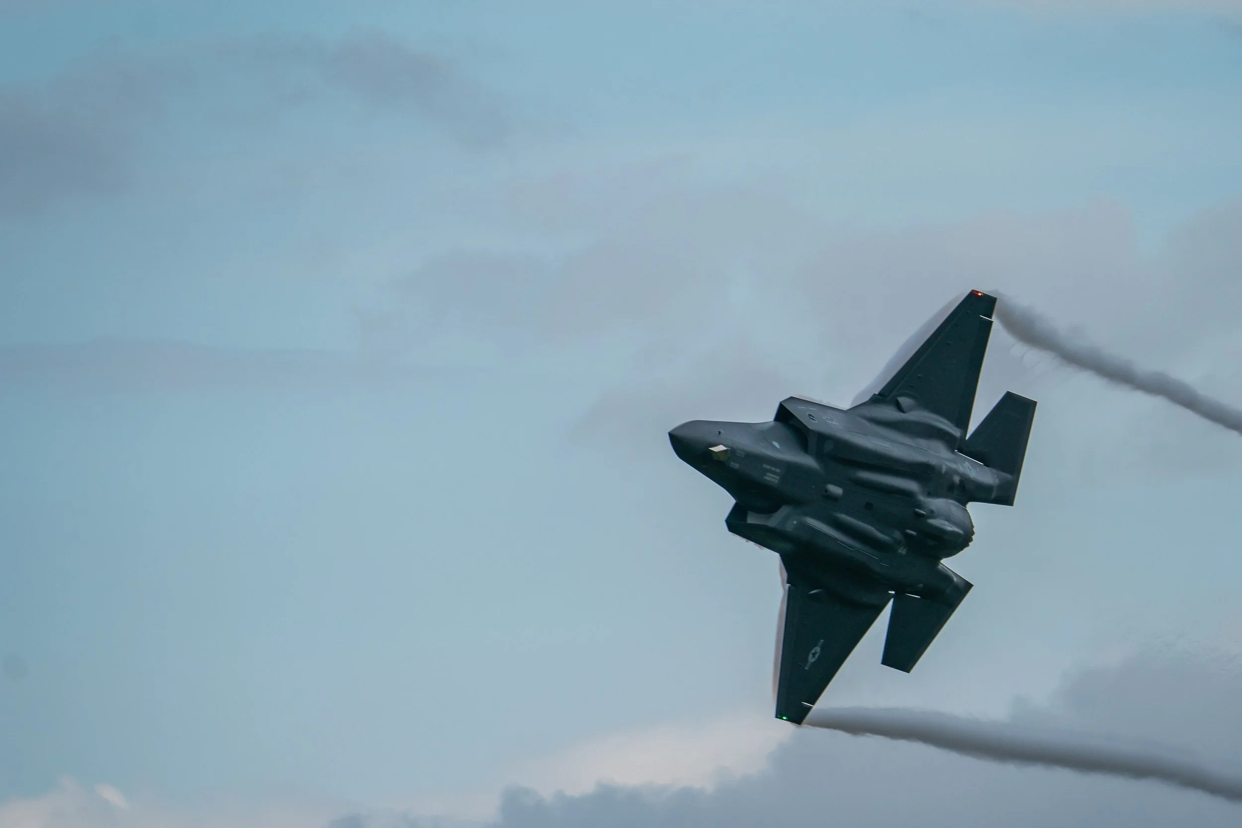 Mach Loop lightened-3.jpg