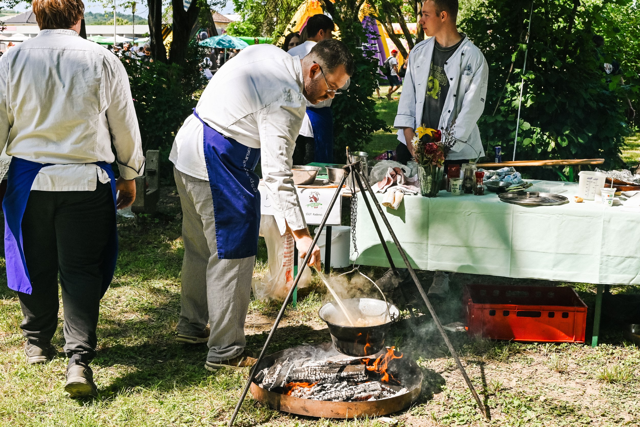 FOTO: TEKMOVANJE V KUHANJU KISLE ŽÜPE - RADENCI
