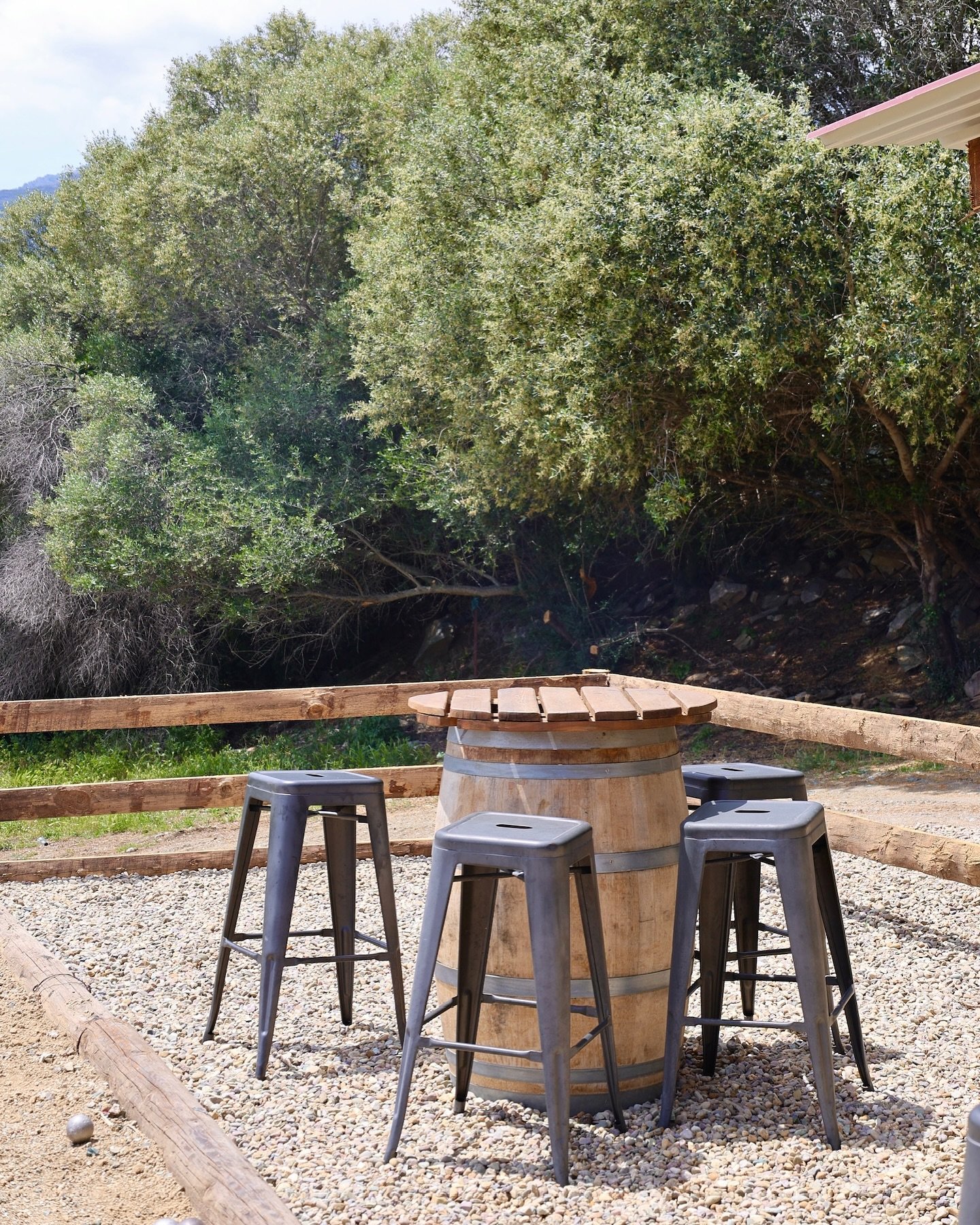 | 𝙍𝙀𝙎𝙀𝙍𝙑𝙀𝙕 votre table et profitez de notre magnifique cadre 💫 

📍Oletta 
𝗙𝗘𝗥𝗠𝗘 𝗔𝗨𝗕𝗘𝗥𝗚𝗘

#bergeriedunebbiu #corse #corsica #bergerie #summer #summercorsica #restaurantcorse #instagram #likeforlikes #summermood