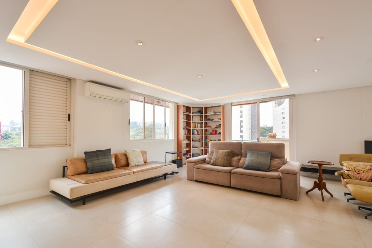 WhatsApp Image 2026-01-09 at 18.35.54 (4).jpeg