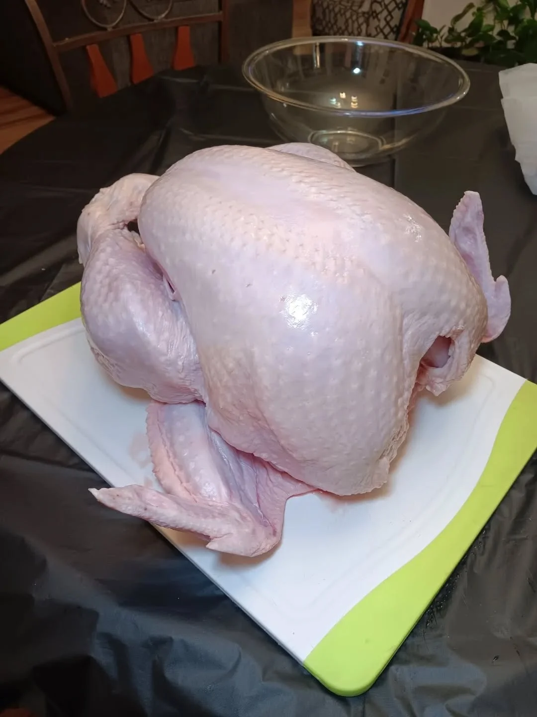 1 Turkey 18.5lbs butchered, 1Turkey 16lbs Spatchcocked, 2 Chickens Butchered (not pictured)and a Rack of Pork Frenched for our Sunday Dinner this week......😁...

I'll work on my other Turkey Monday....😉 

Y'all.....I can't wait to execute my meal f