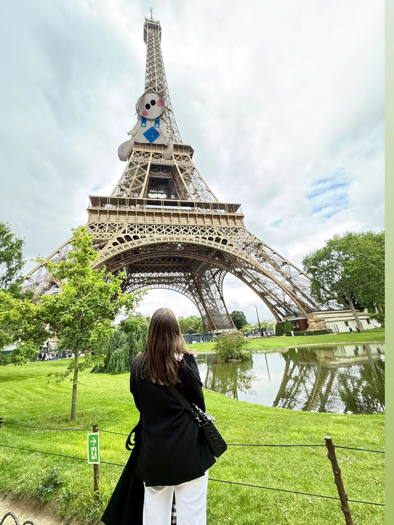 Paris 🇫🇷 you&rsquo;ve stolen my heart twice ❤️ &amp; Dolly&rsquo;s by the looks of it. Scroll to the end to see her new happy place.

We visited Paris 12 years ago. This time was as magical as I remember. 

Our trip started because I wanted to visi