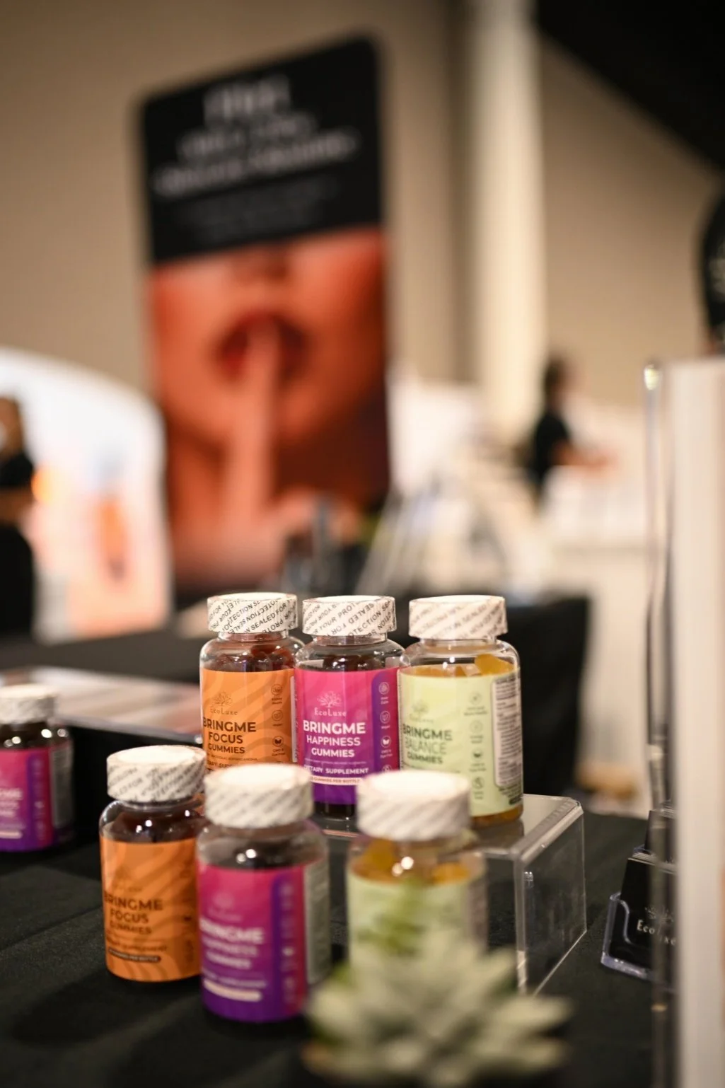 Day one in Fort Lauderdale is a wrap!  We loved meeting so many new faces, talking all things skincare and wellness, and sharing a little more of what makes EcoLuxe different. Looking forward to day two! Come see us if you're here! 

#EcoLuxe #CleanS