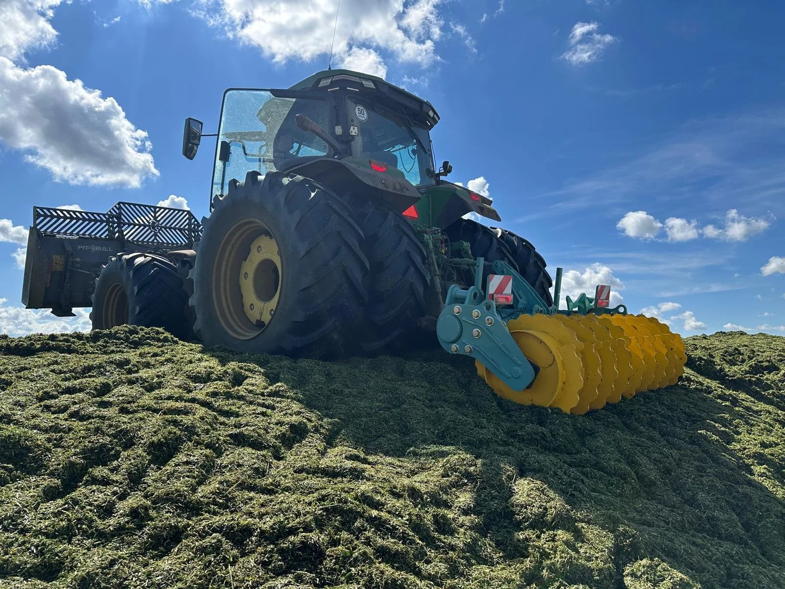 bf203205-87b5-43eb-9059-fd53ba107dba (1).jpg