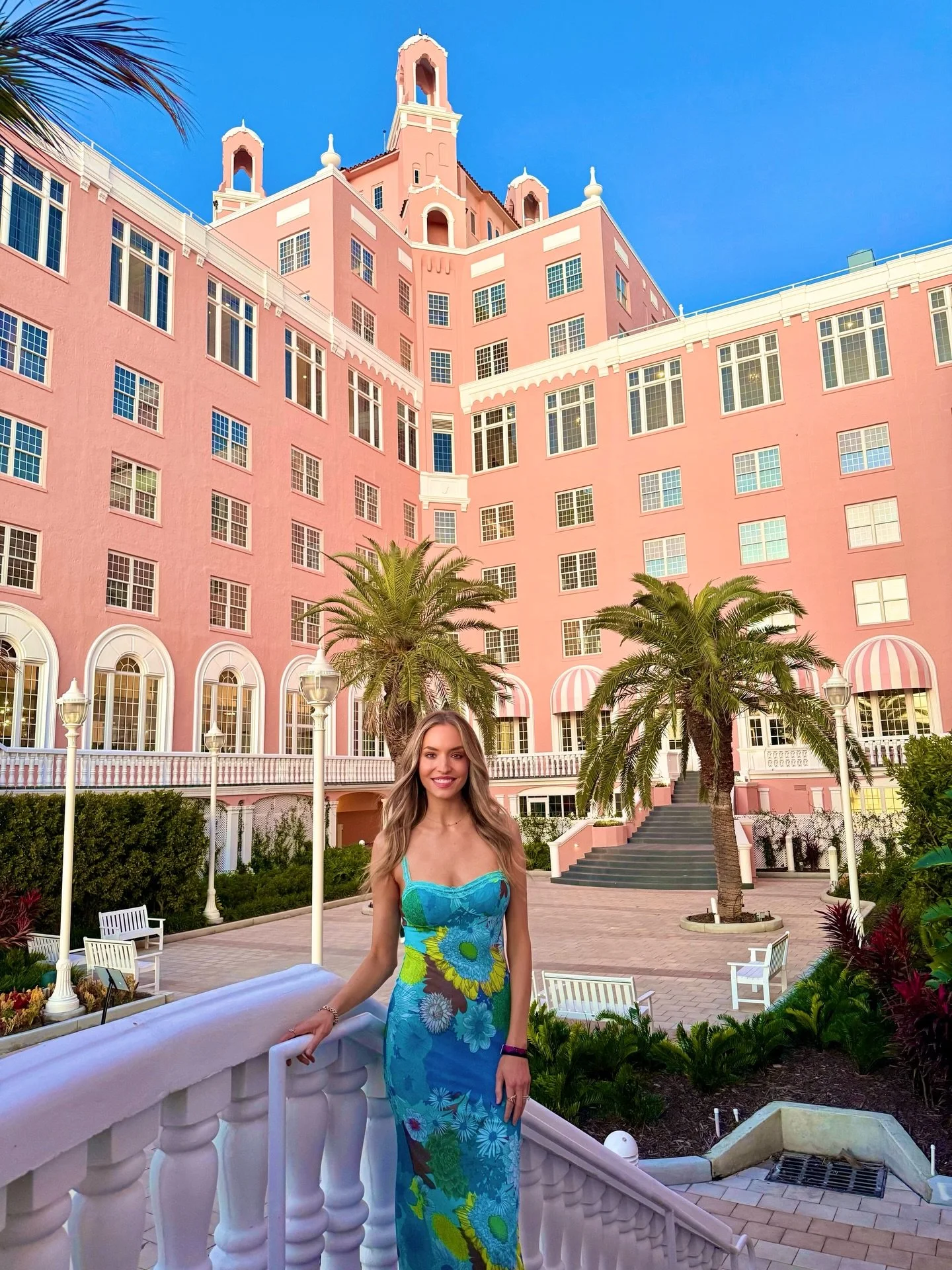 Ditched the cold for the Pink Palace ❄️🍧🧊🎟️