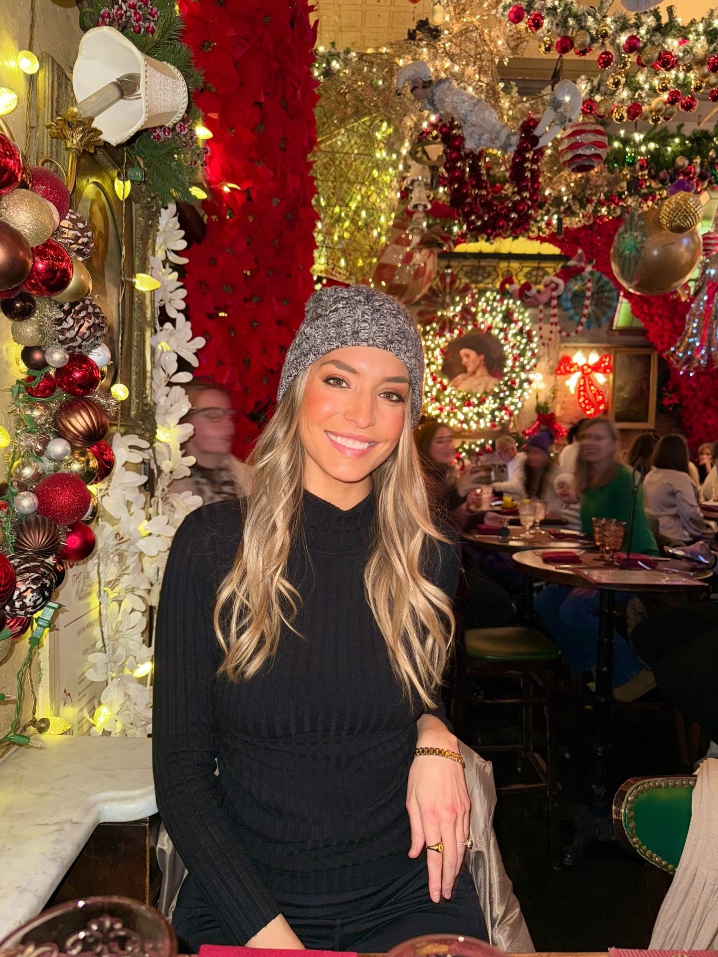 Sign me up for Christmas in NYC every year!