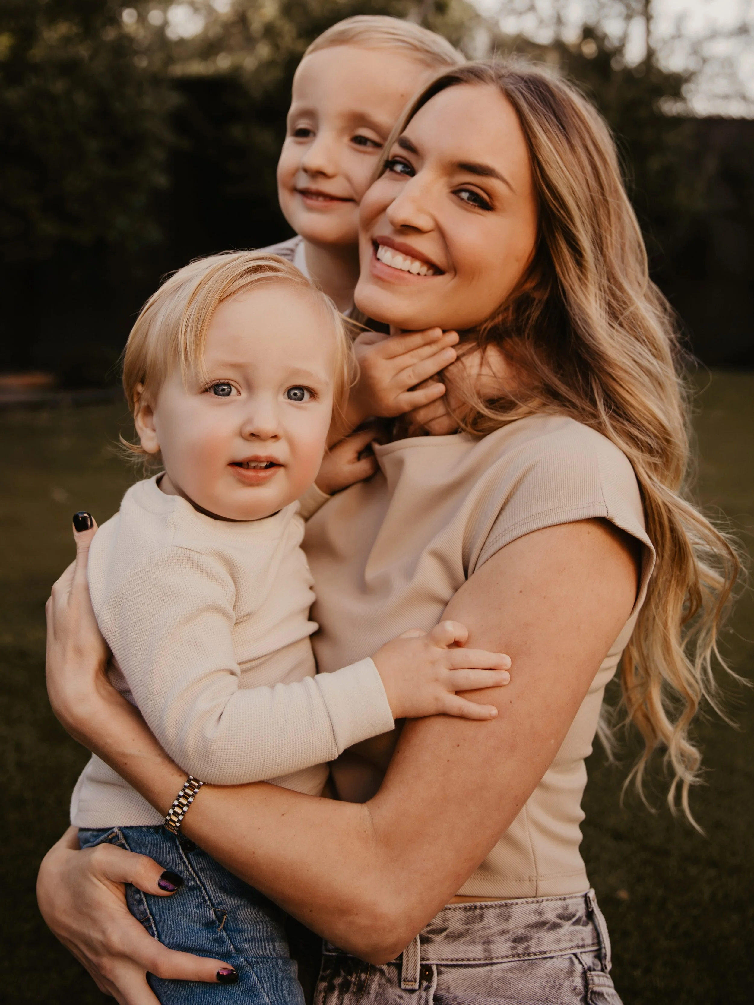 MOTHER 💪💪💪💪💪Happy Mothers Day to all the moms past, present and future! Children are the greatest gifts in life and I am proud to be called Mom by these two little lads! And to my mother @debbie_kaspar and MIL @dstapleton8670 for showing me how 