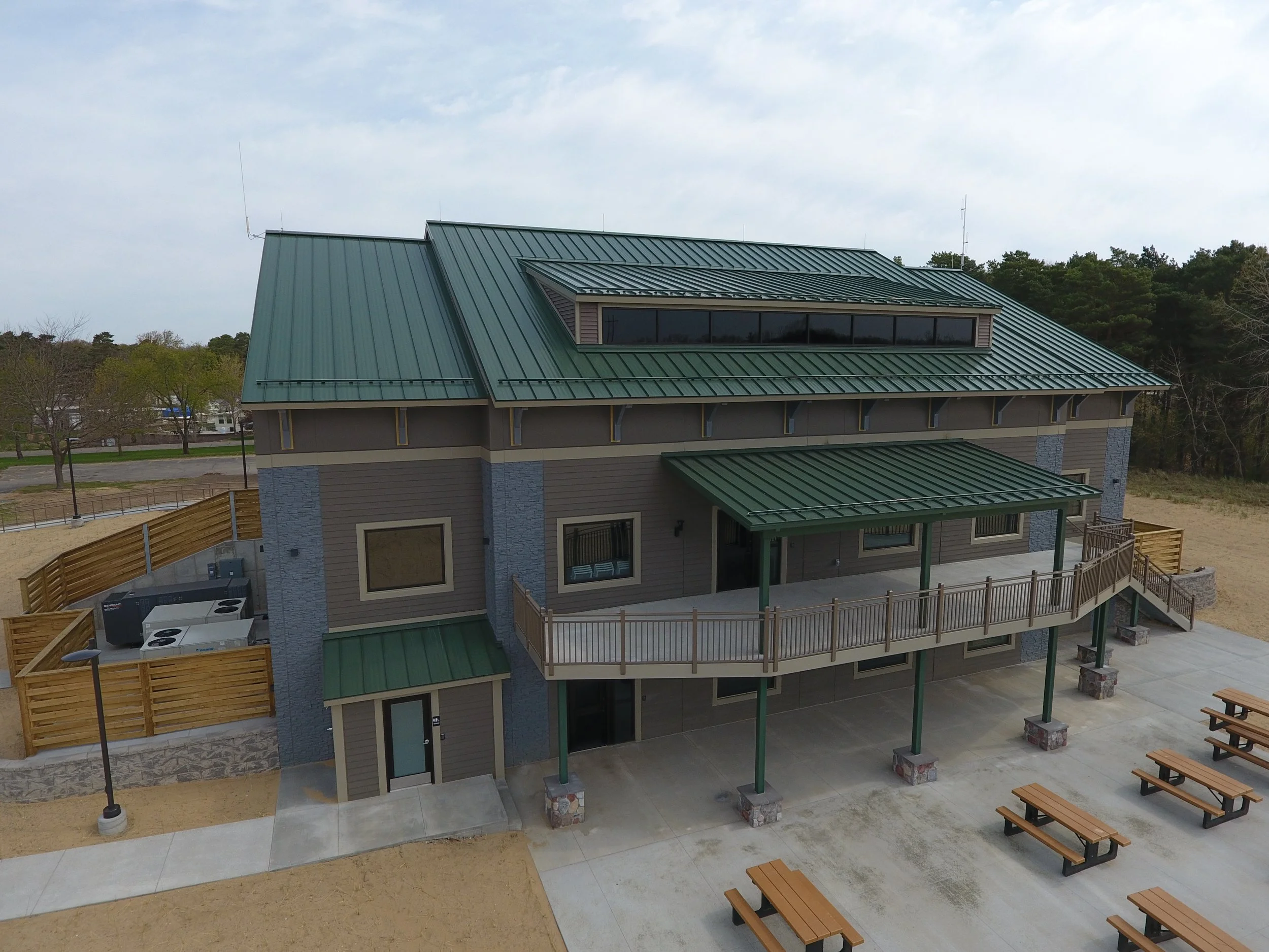 Sandy Pines - North Shore Center