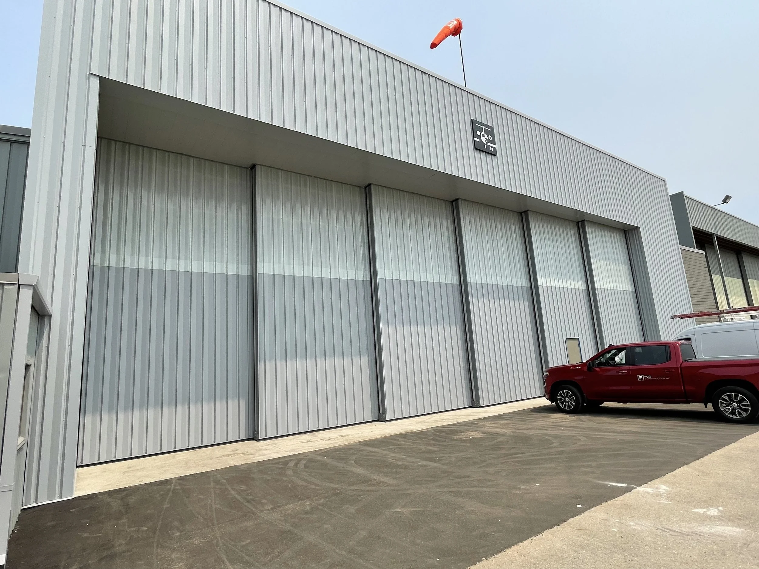 Duncan Aviation - Hangar Door