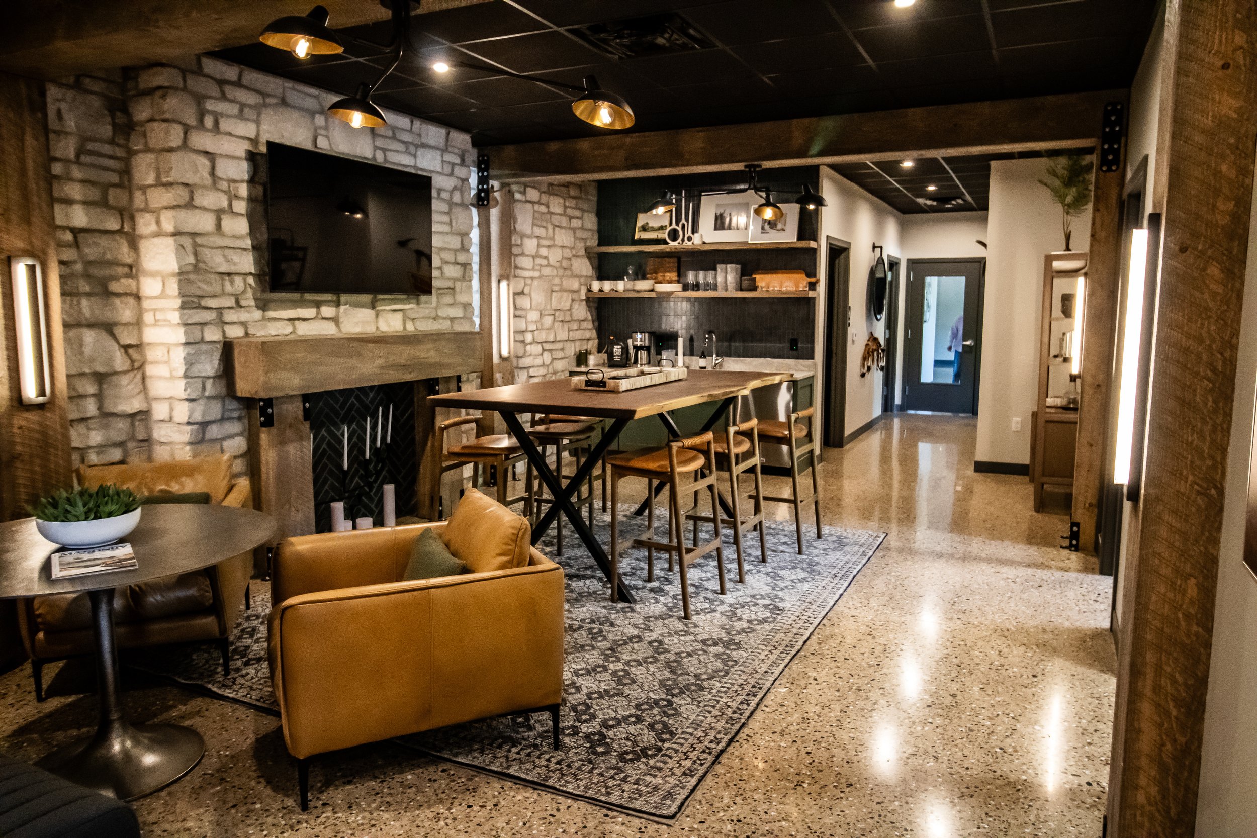 Integrated Exteriors – Office Renovation