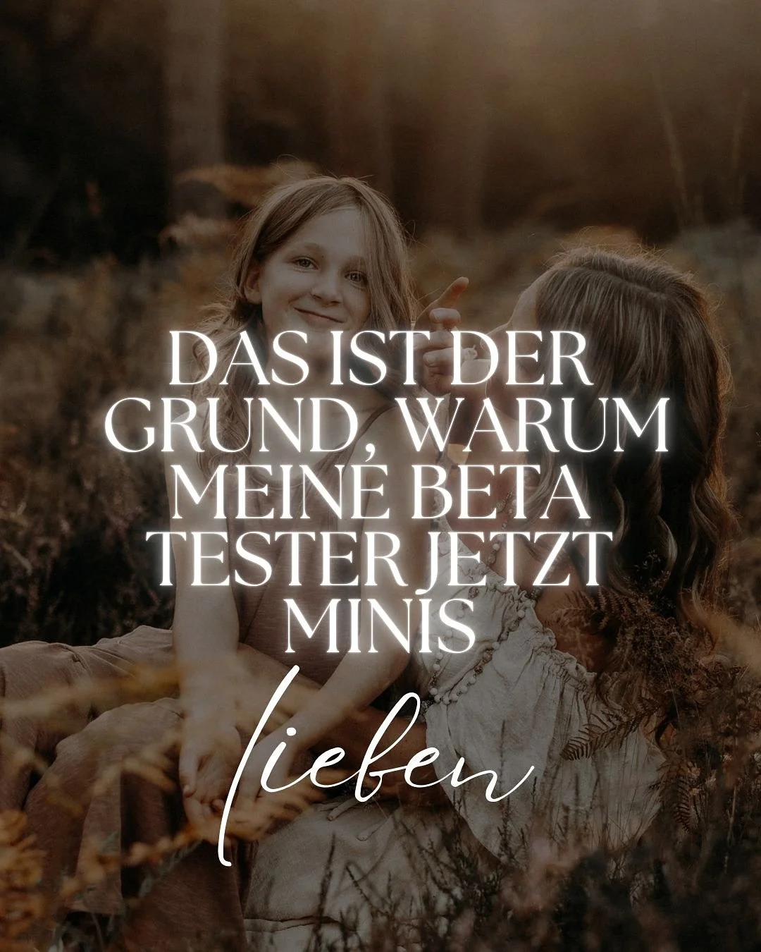 Ohhh Leute – ich bin SO aufgeregt! 🖤
Am Montag ist es endlich soweit: Mini. Clever. Cash. geht offiziell an den Start! 🎉
Und… mir ist heute Nacht noch was eingefallen.
So ein richtig geiles Extra, das ich unbedingt mit euch teilen wil