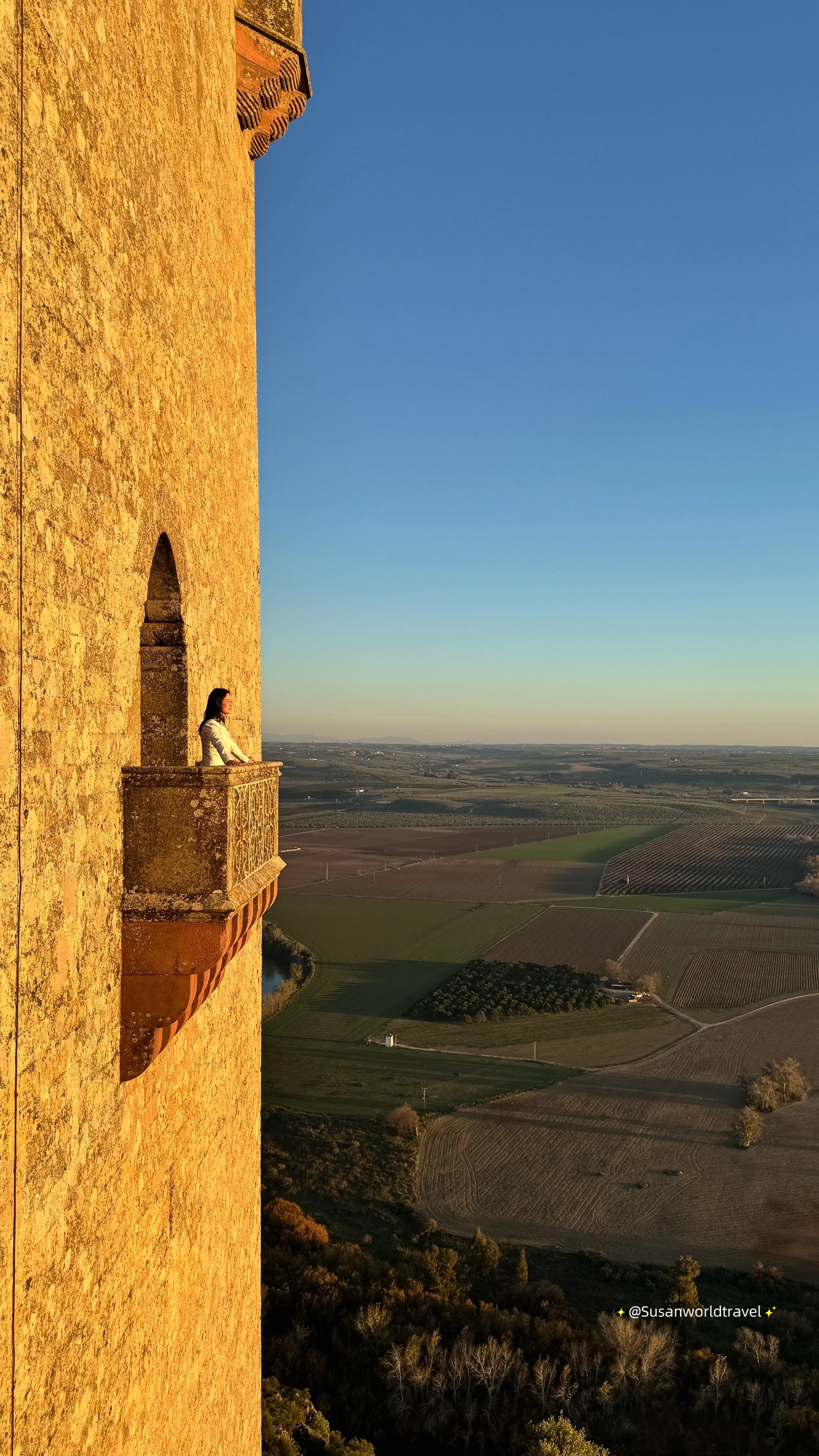 Experience 3: Almodovar Castle Tour for Day 5