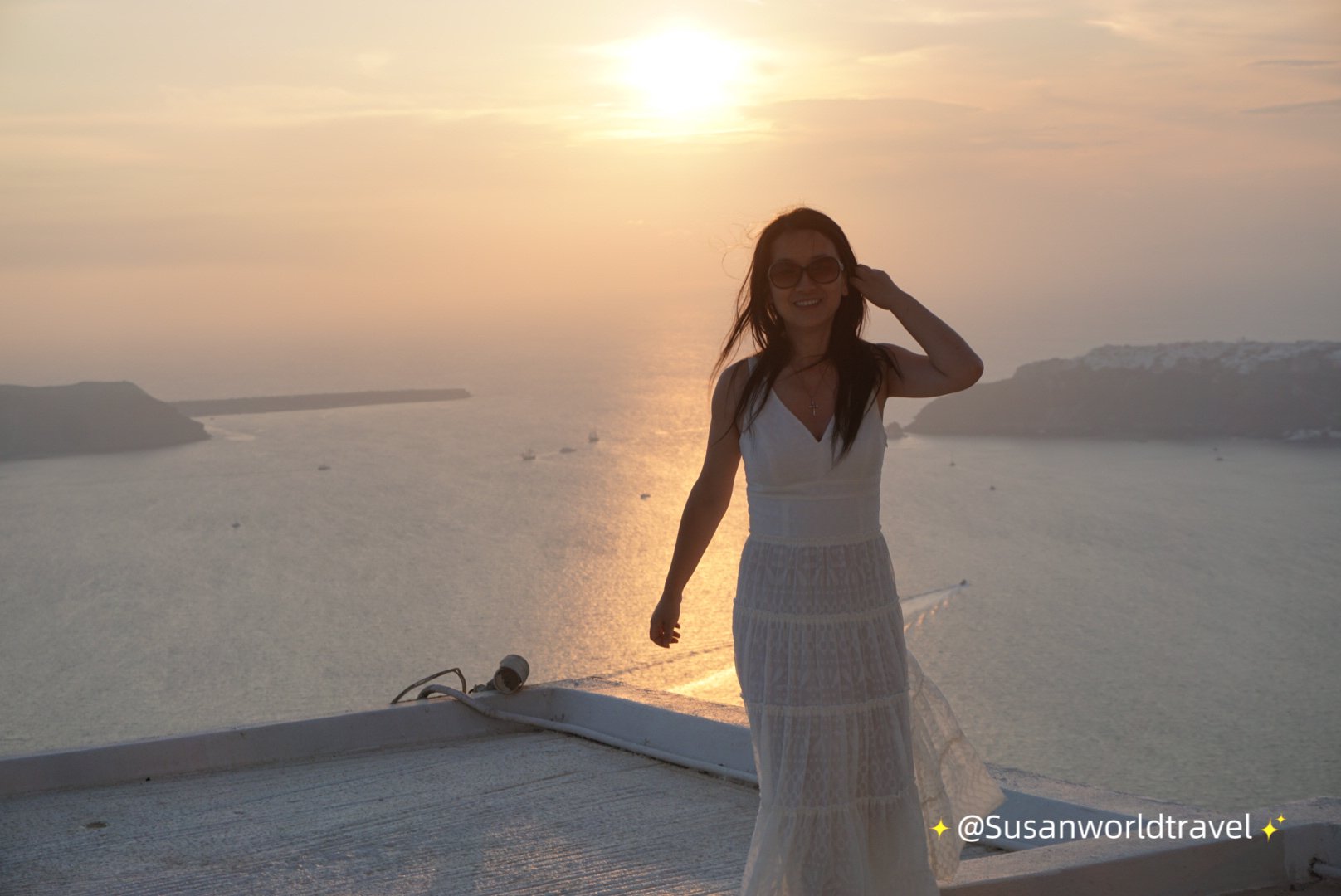 Day 2: Fira & Oia, Santorini