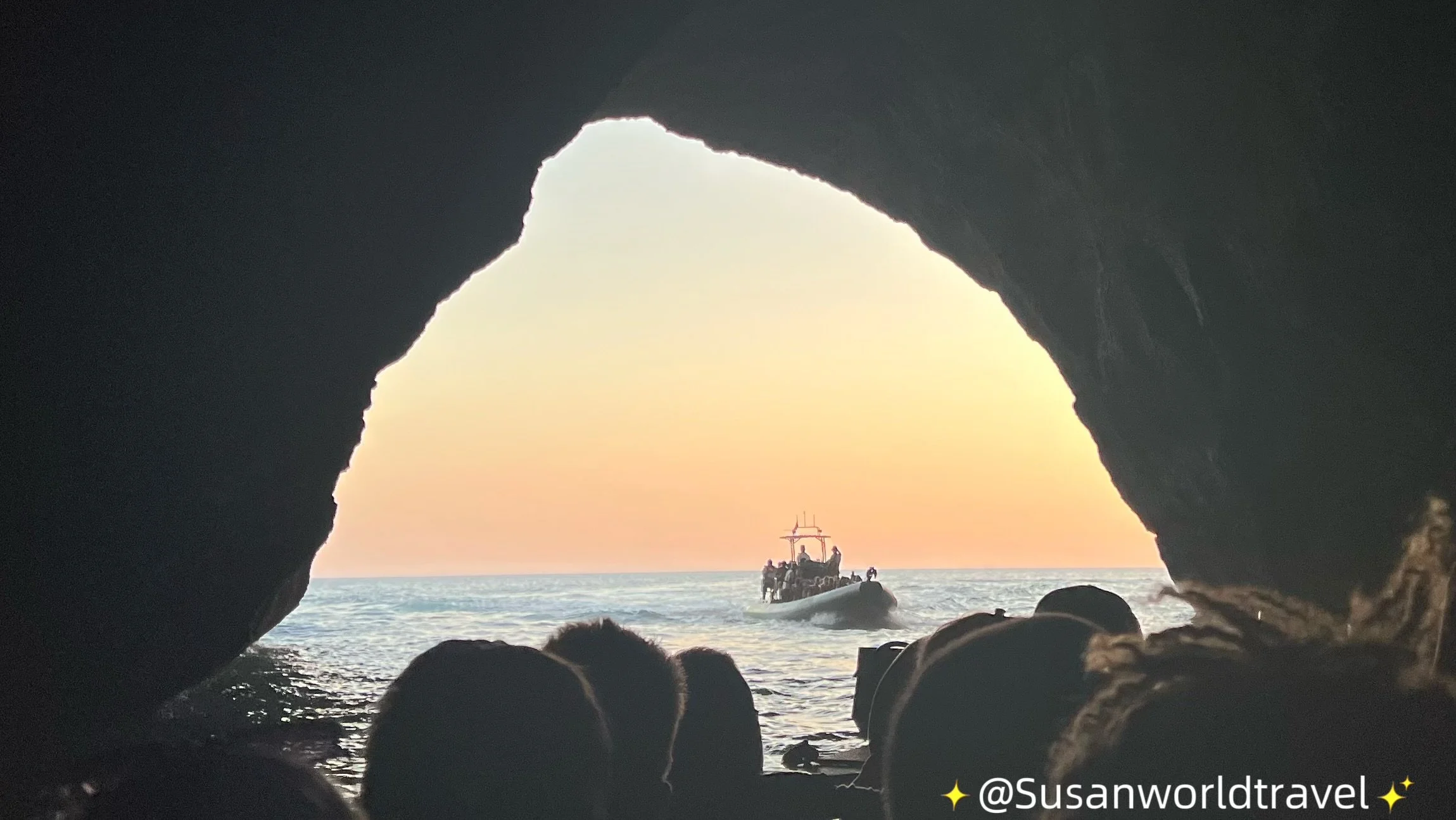 Experience 8: Algarve Water Tour on Day 5