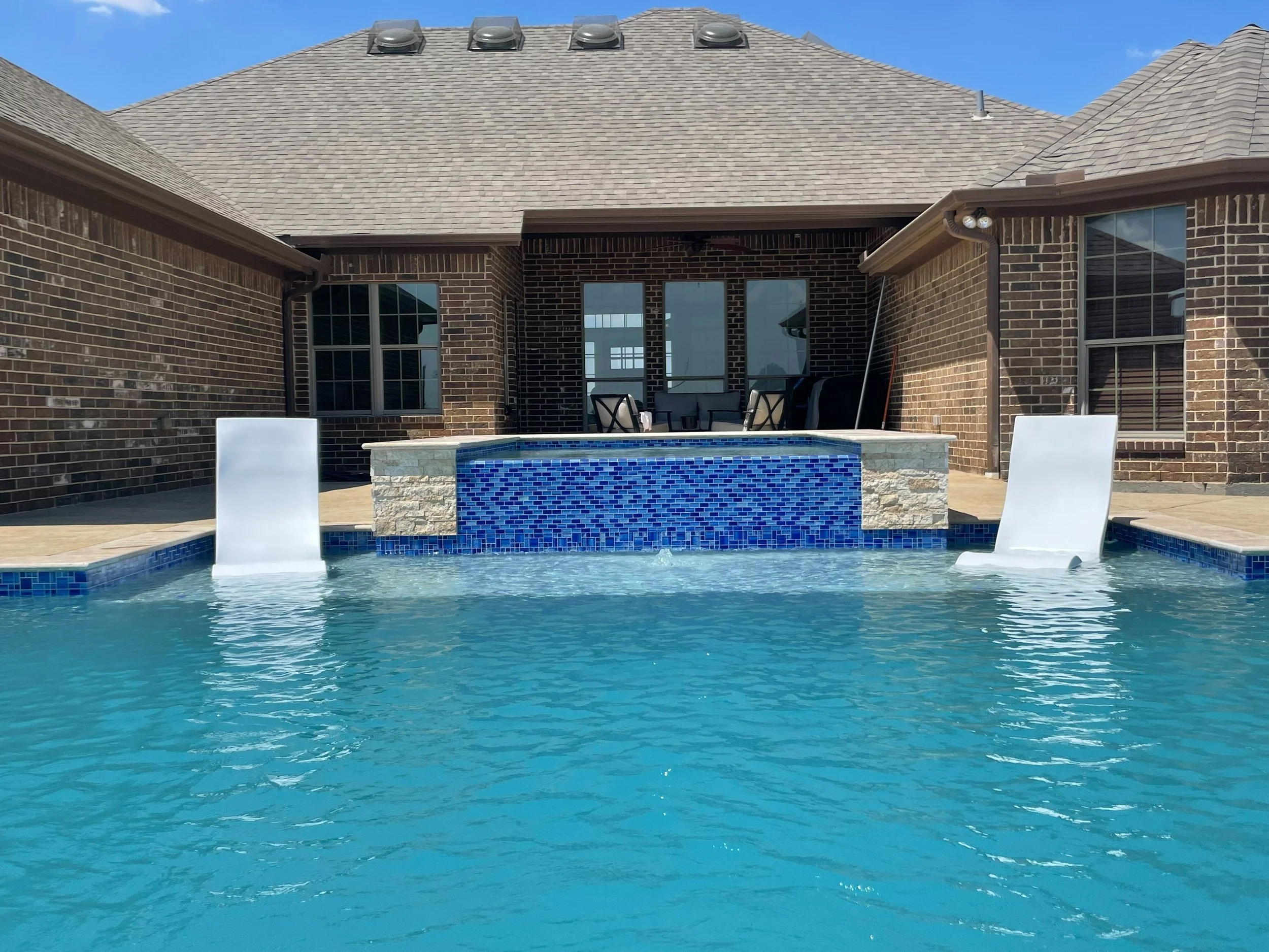 Spas | Design Your Dream Spa — Hardy Pool Scapes