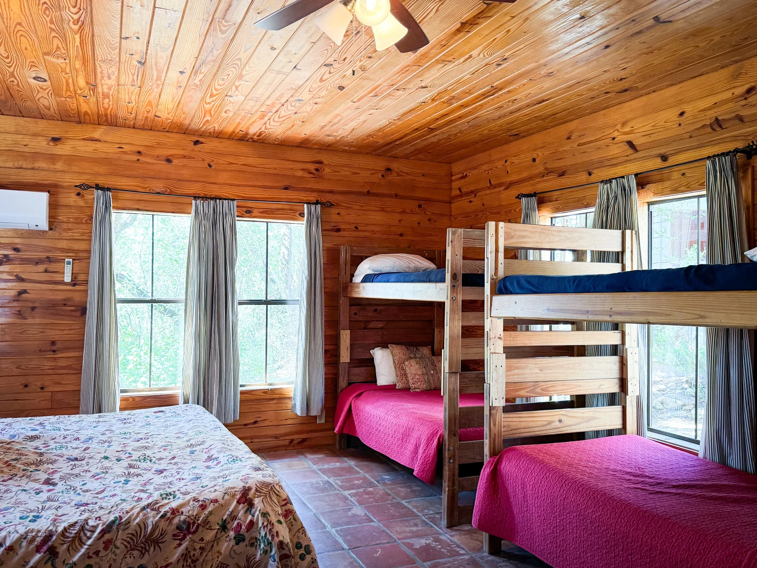 The quad bunkrooms have room for 6 but at Camp Everygirl we cap it at 4, so no one needs to be on a top bunk!
