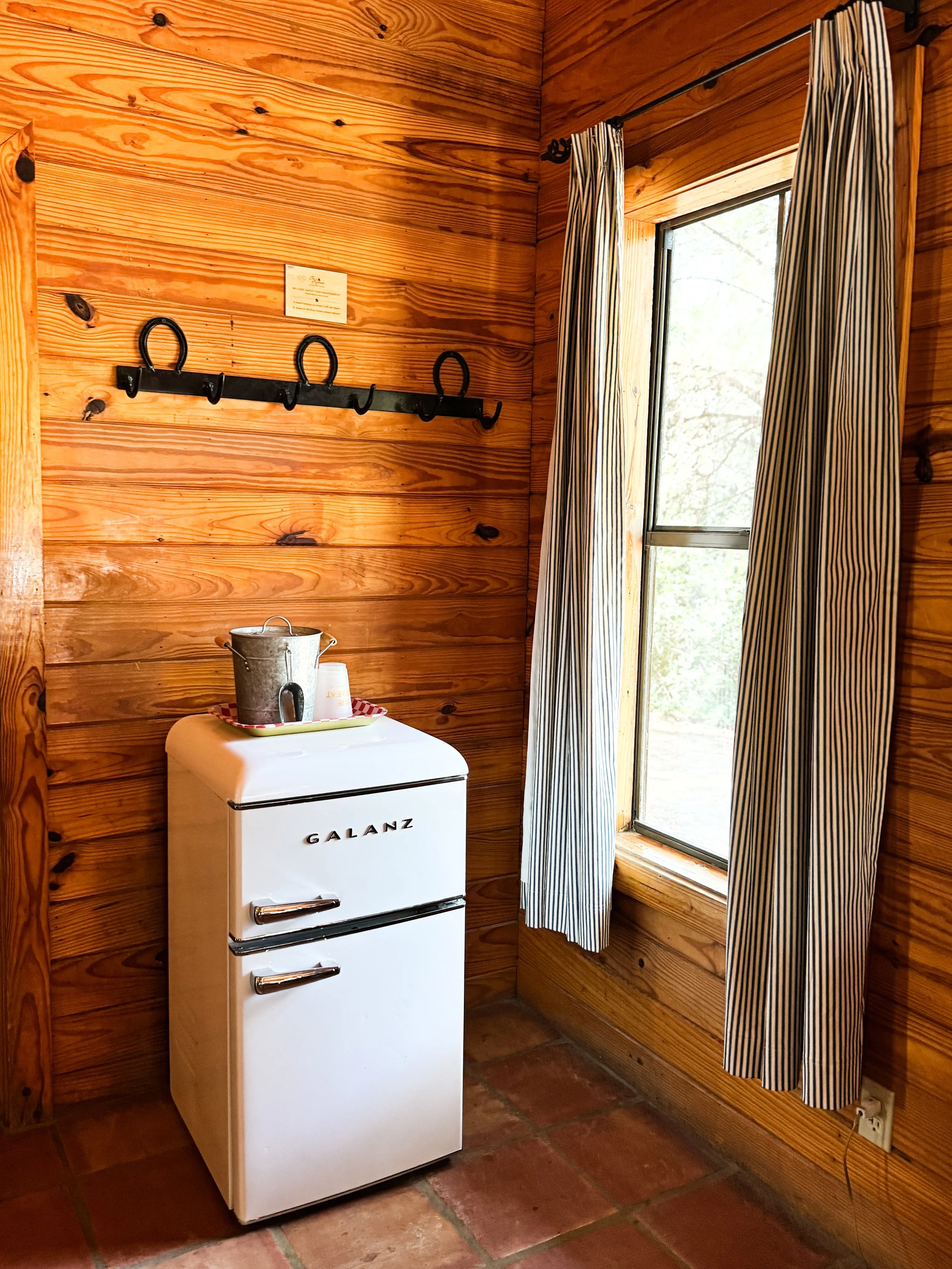 camp everygirl rooms and spaces-09.jpg