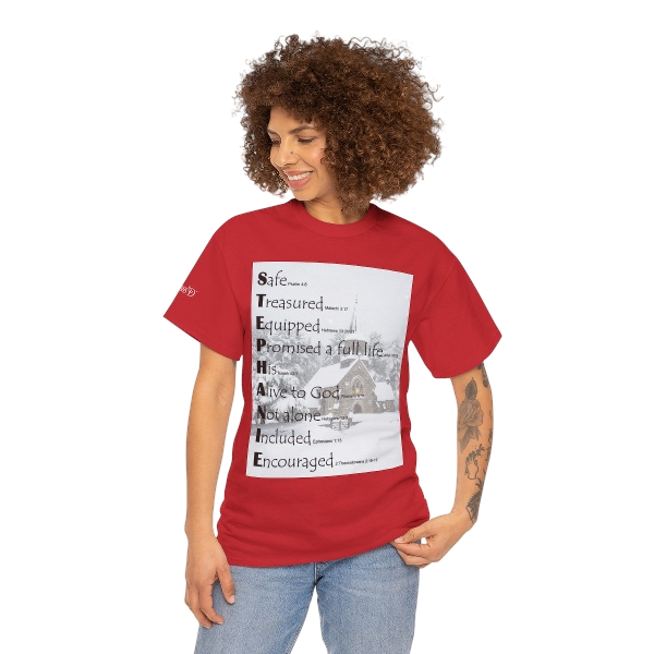 female model wearing t-shirt