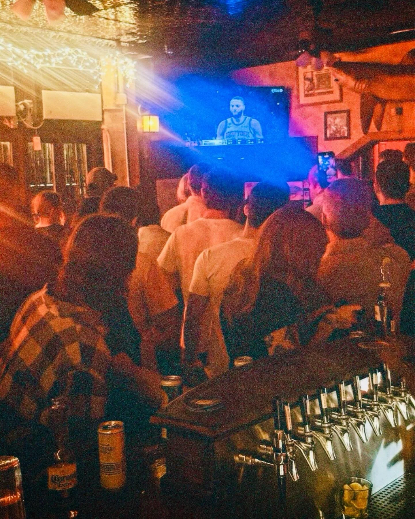 We&rsquo;re doing it again&mdash;sound ON! 

Go Knicks! 🧡💙🦈