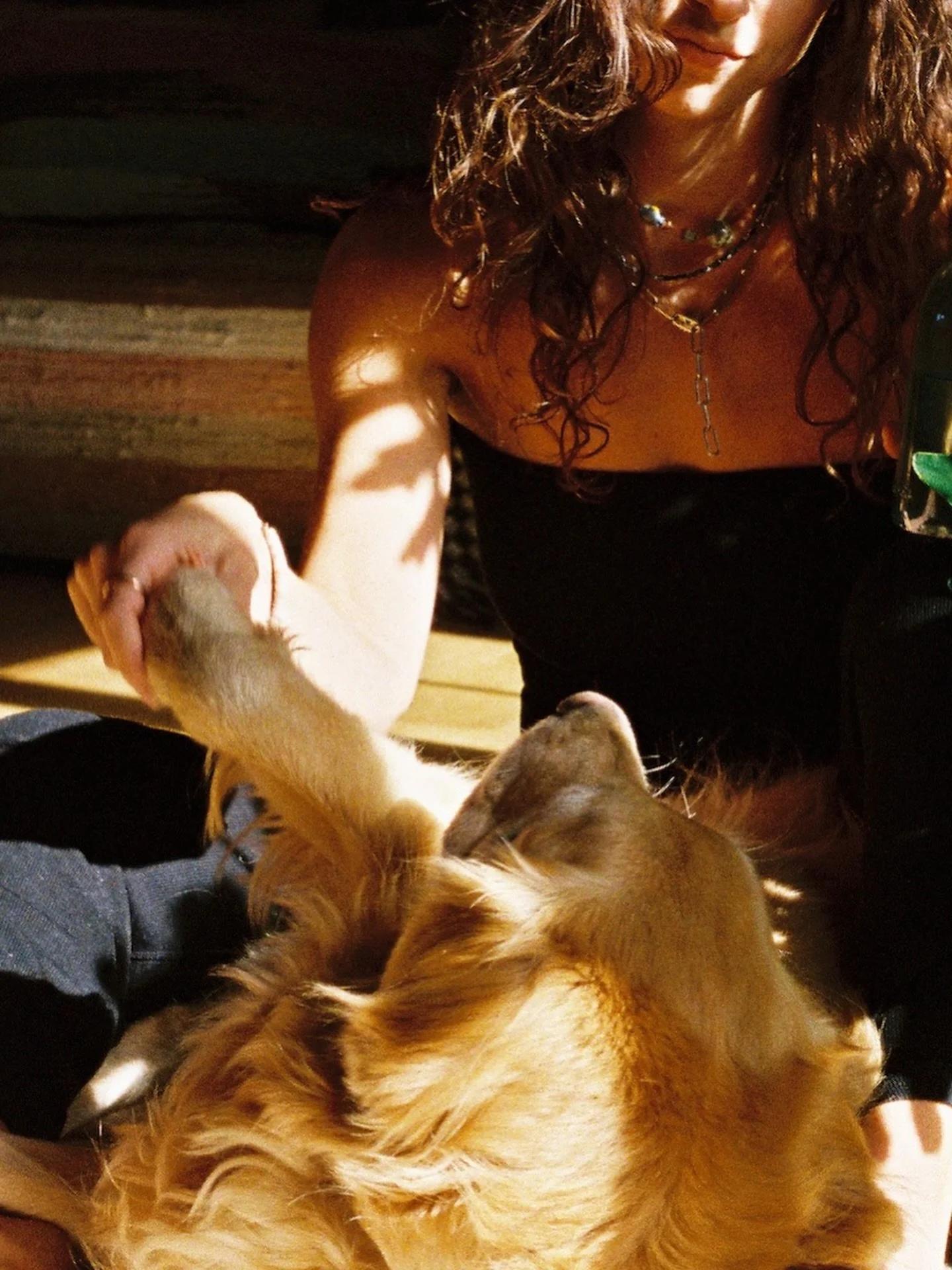 a lil tendaness

@oliviajaygonzalez I am mesmerized by you, how you see the world and people and moments 📷