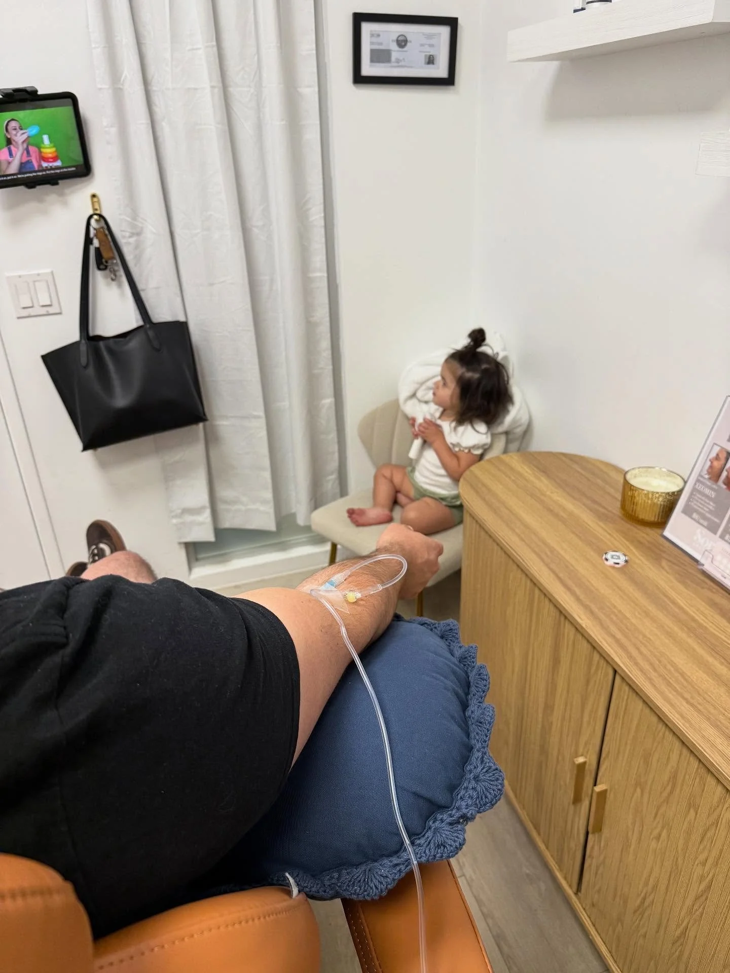 This weekend has been crazy 😅 

We did a pop-up event with Happy Track in Yuma offering IV hydration.  We had so much fun, it was an exciting day and we got to meet so many amazing people!

But by the end of the weekend, I was exhausted and let&rsqu