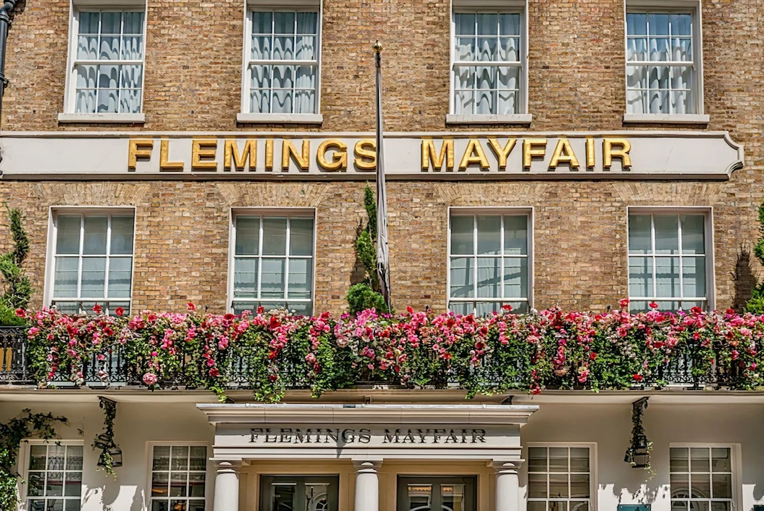 f3f84489c7a9f127ba8bc6b32cd812d6-flemings-mayfair.jpeg