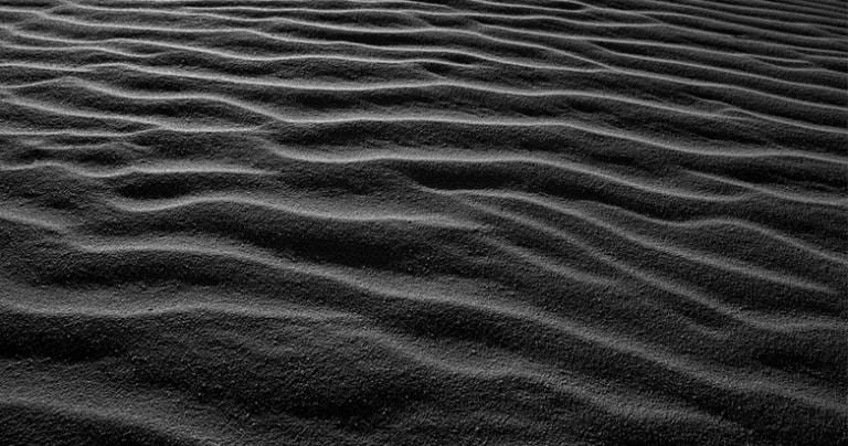 Arabic-Healing-with-Black-Sand.jpg
