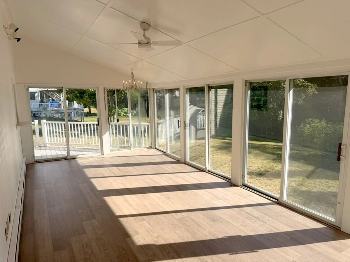 13B-Burt-sunroom-angle1.jpg