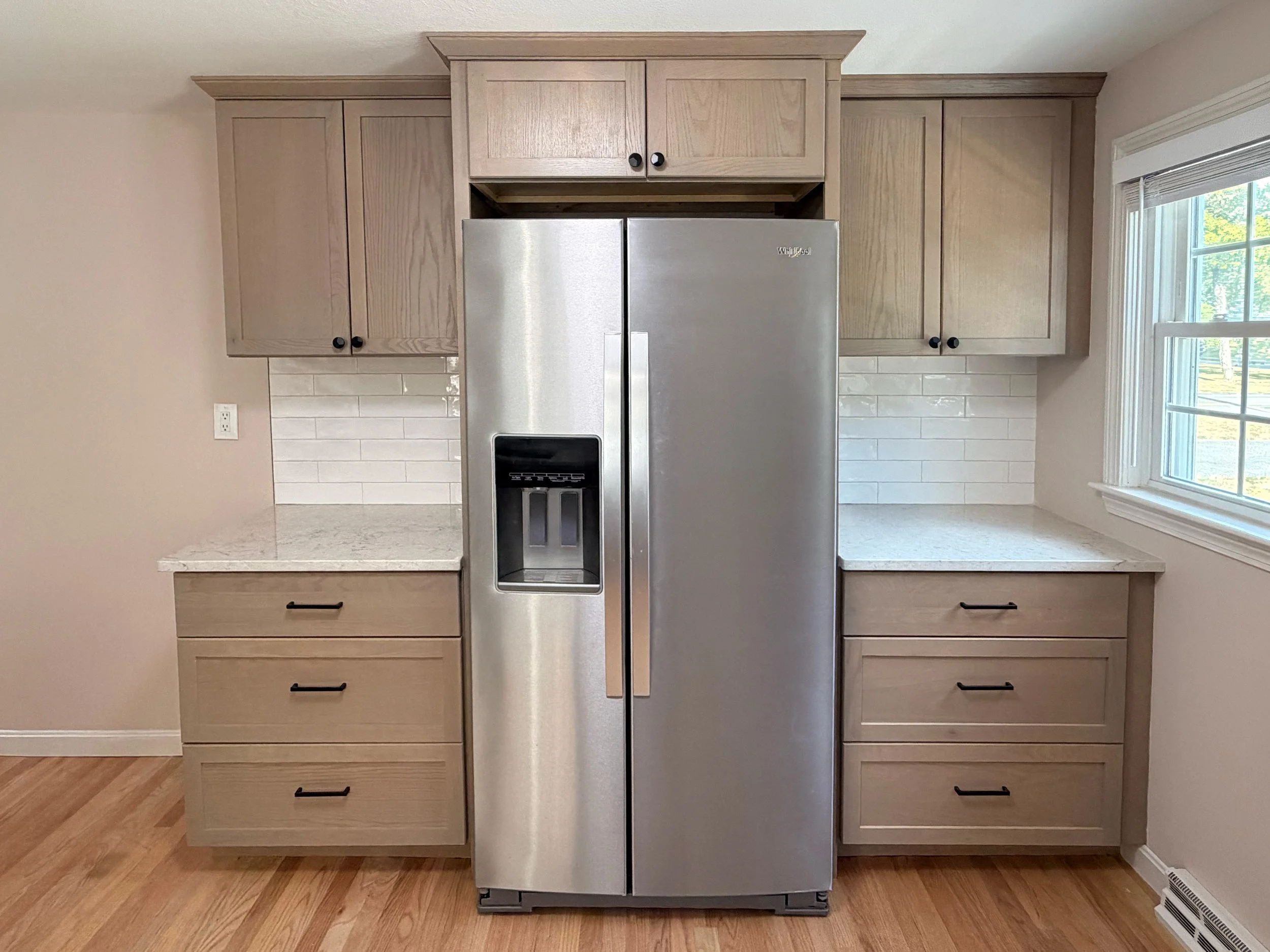 Burt-Kitchen-refrigerator-large.jpg