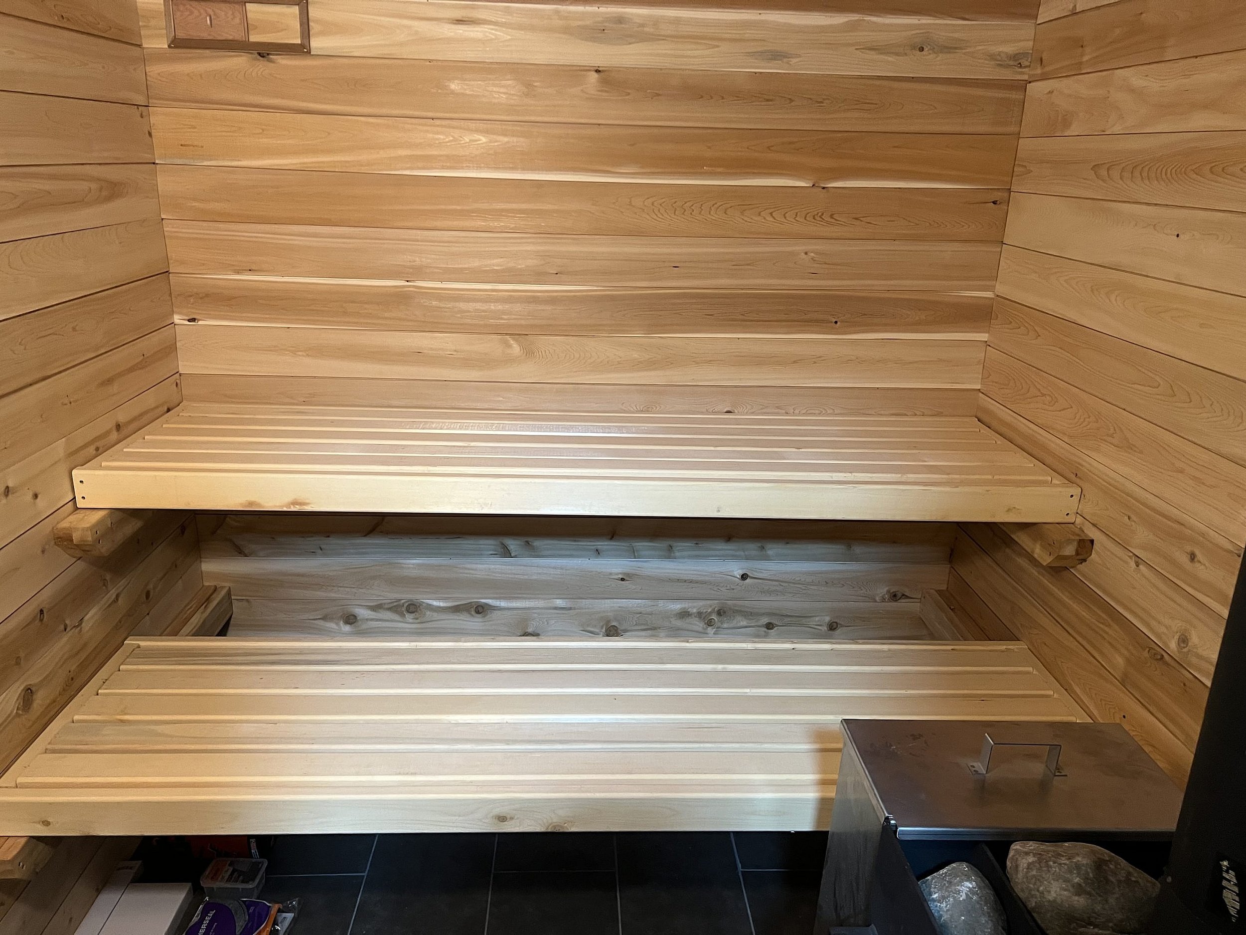 The (original) sauna hot room is done