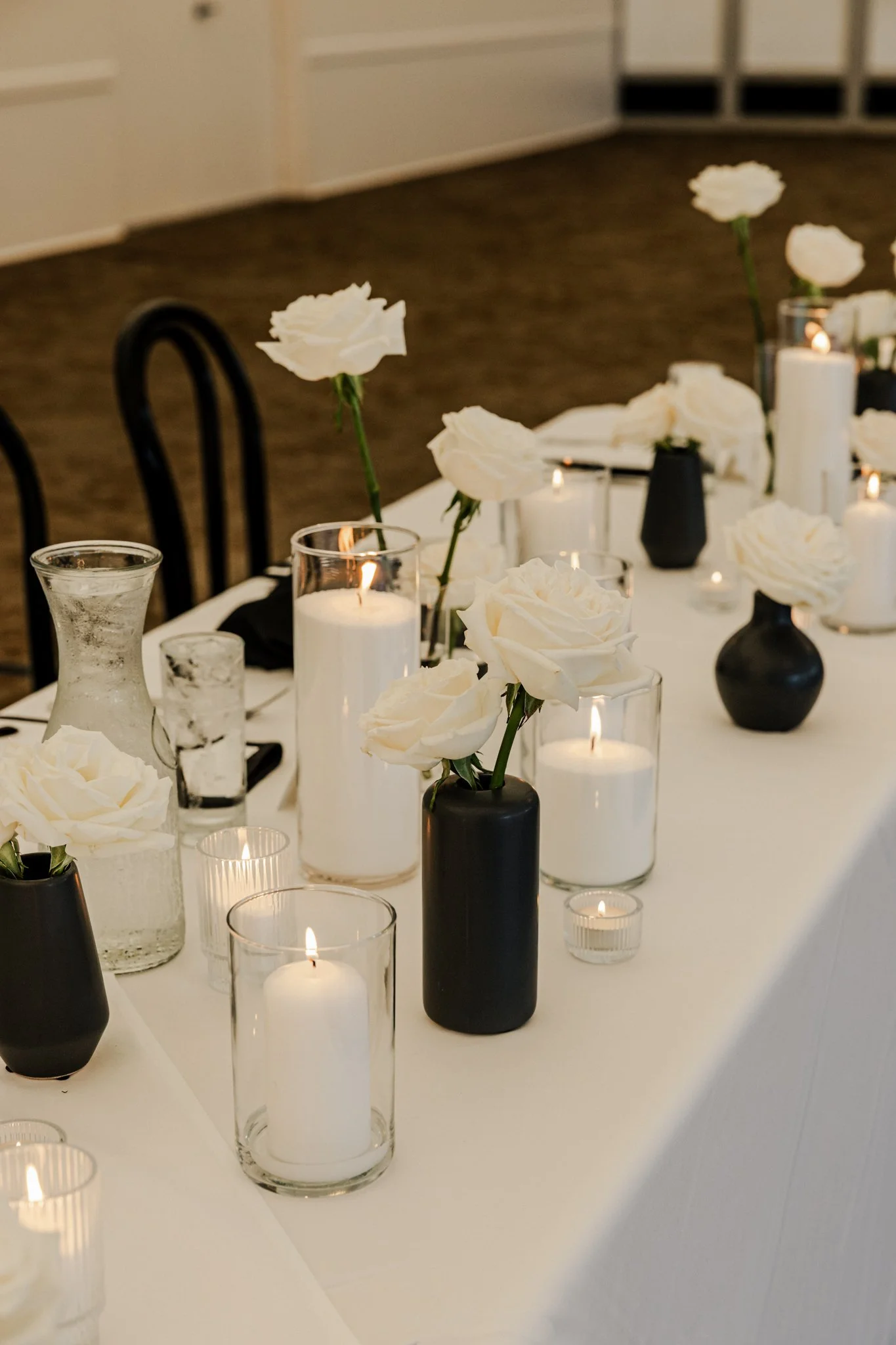 Black&White Wedding_-39.jpeg