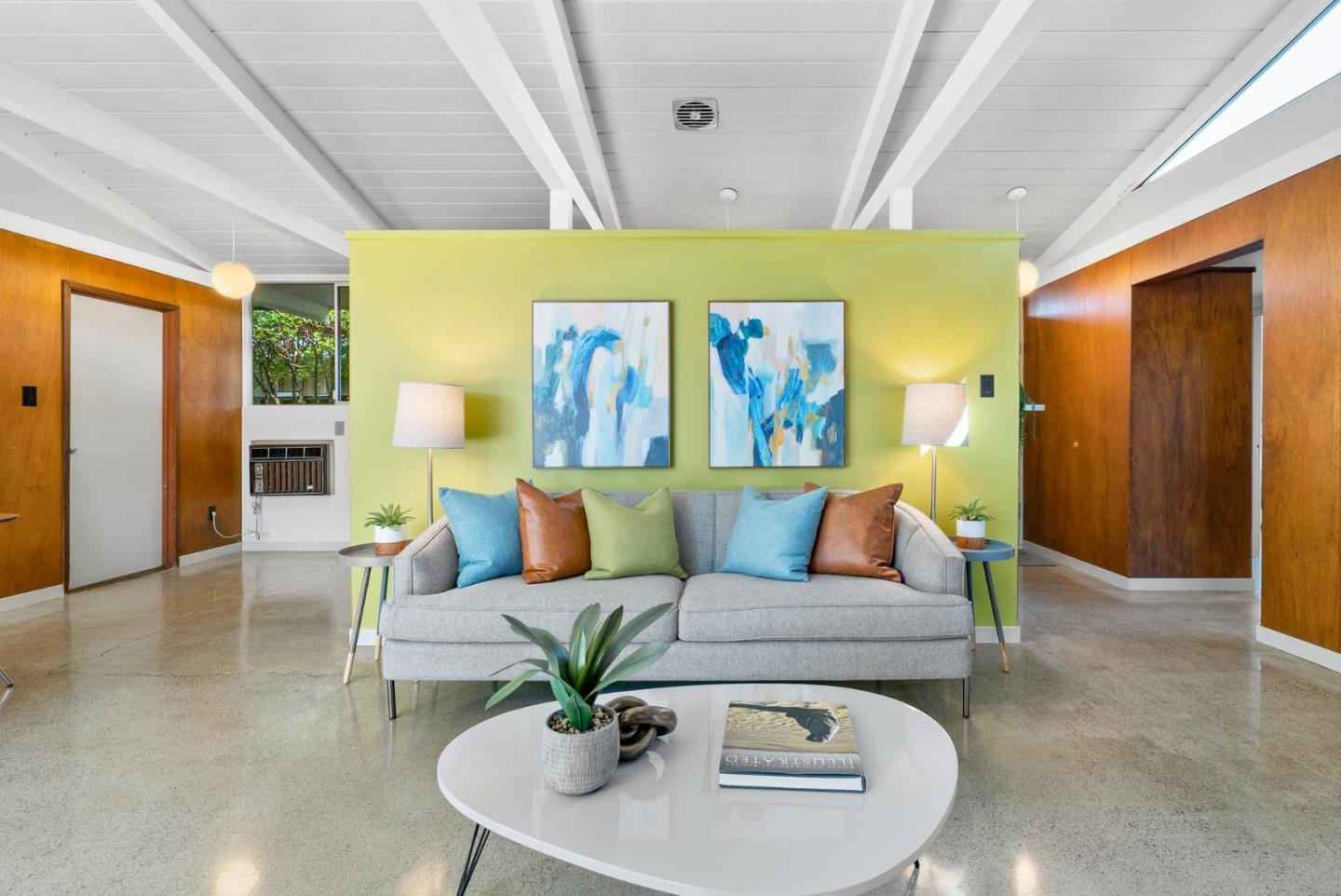 Goodwin living 2.jpg