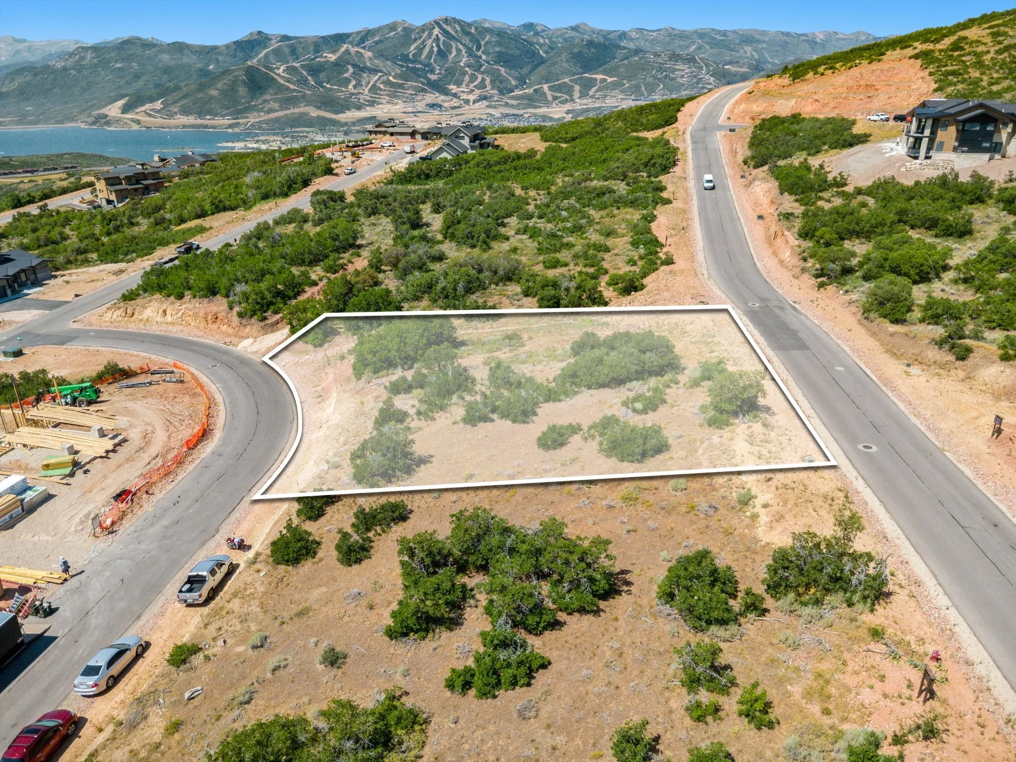 mls_DJI_0625Lot.jpg