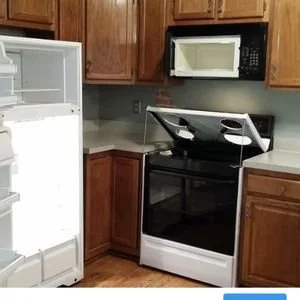 MOVE OUT CLEANING